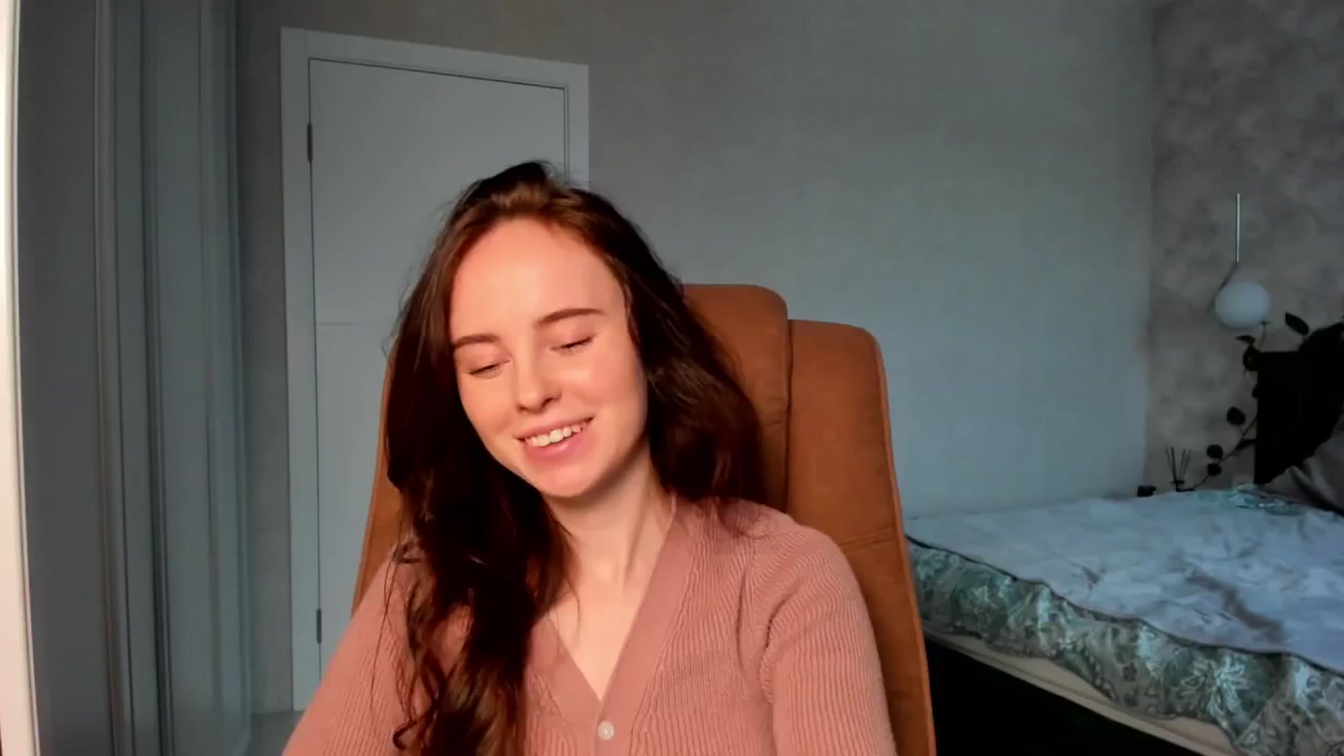 Gallery image thumbnail from userSasha's myfreecams stream on, 12/23/2024, 10:21 image 14 of 20