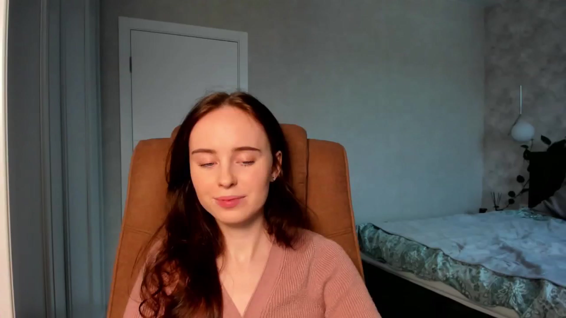 Gallery image thumbnail from userSasha's myfreecams stream on, 12/23/2024, 10:21 image 20 of 20