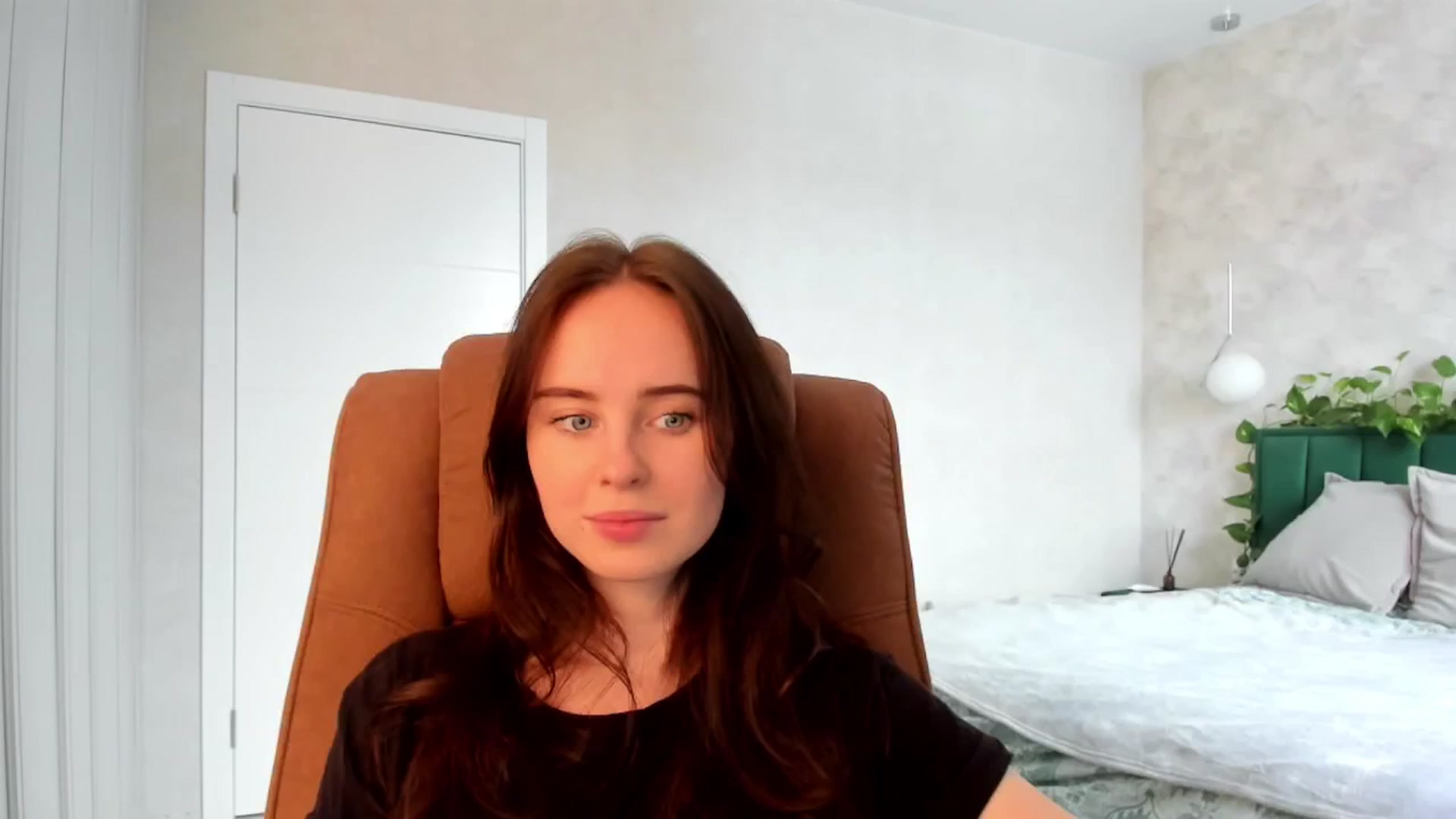 Gallery image thumbnail from userSasha's myfreecams stream on, 02/11/2025, 09:56 image 14 of 20