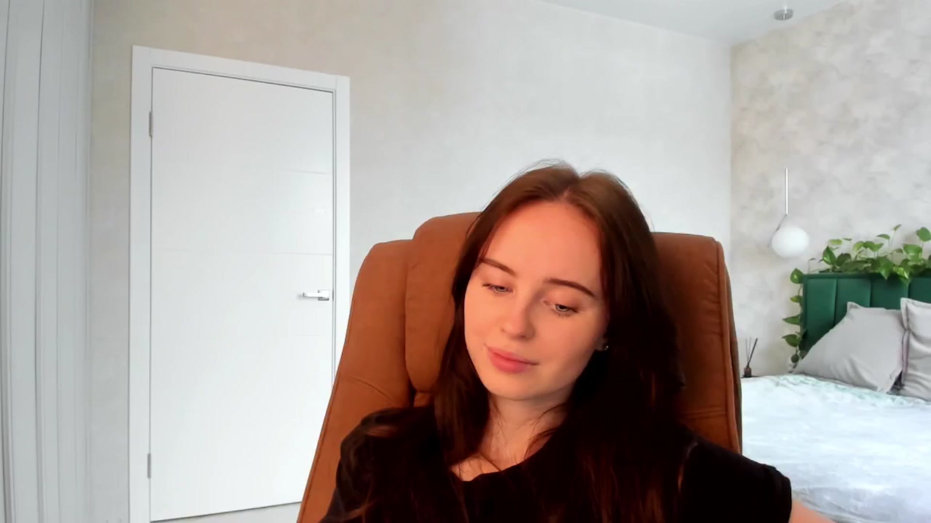 Gallery image thumbnail from userSasha's myfreecams stream on, 02/11/2025, 09:56 image 18 of 20