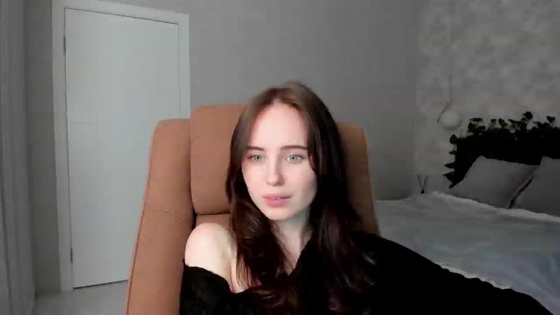Gallery image thumbnail from userSasha's myfreecams stream on, 02/17/2025, 15:51 image 8 of 20