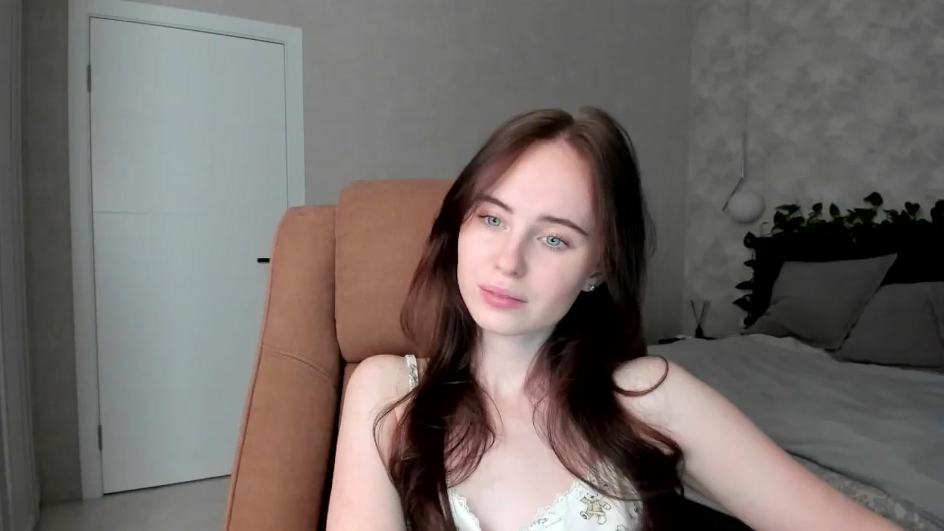 Gallery image thumbnail from userSasha's myfreecams stream on, 02/19/2025, 16:33 image 6 of 20