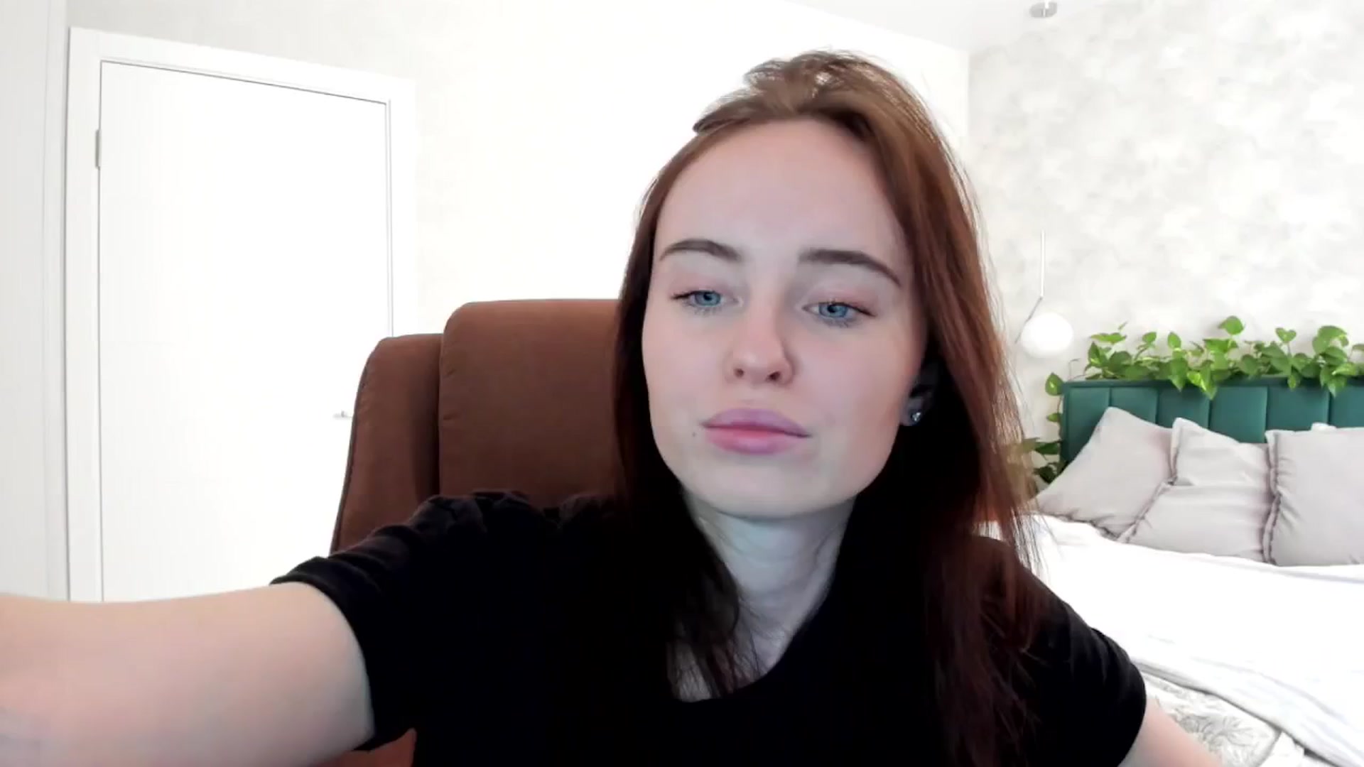 Gallery image thumbnail from userSasha's myfreecams stream on, 02/21/2025, 08:14 image 18 of 20