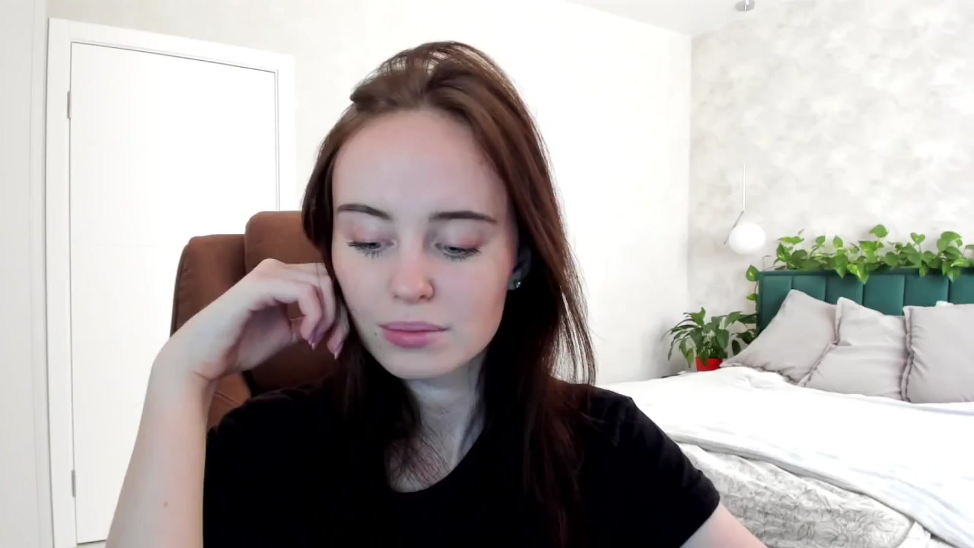 Gallery image thumbnail from userSasha's myfreecams stream on, 02/21/2025, 08:14 image 16 of 20