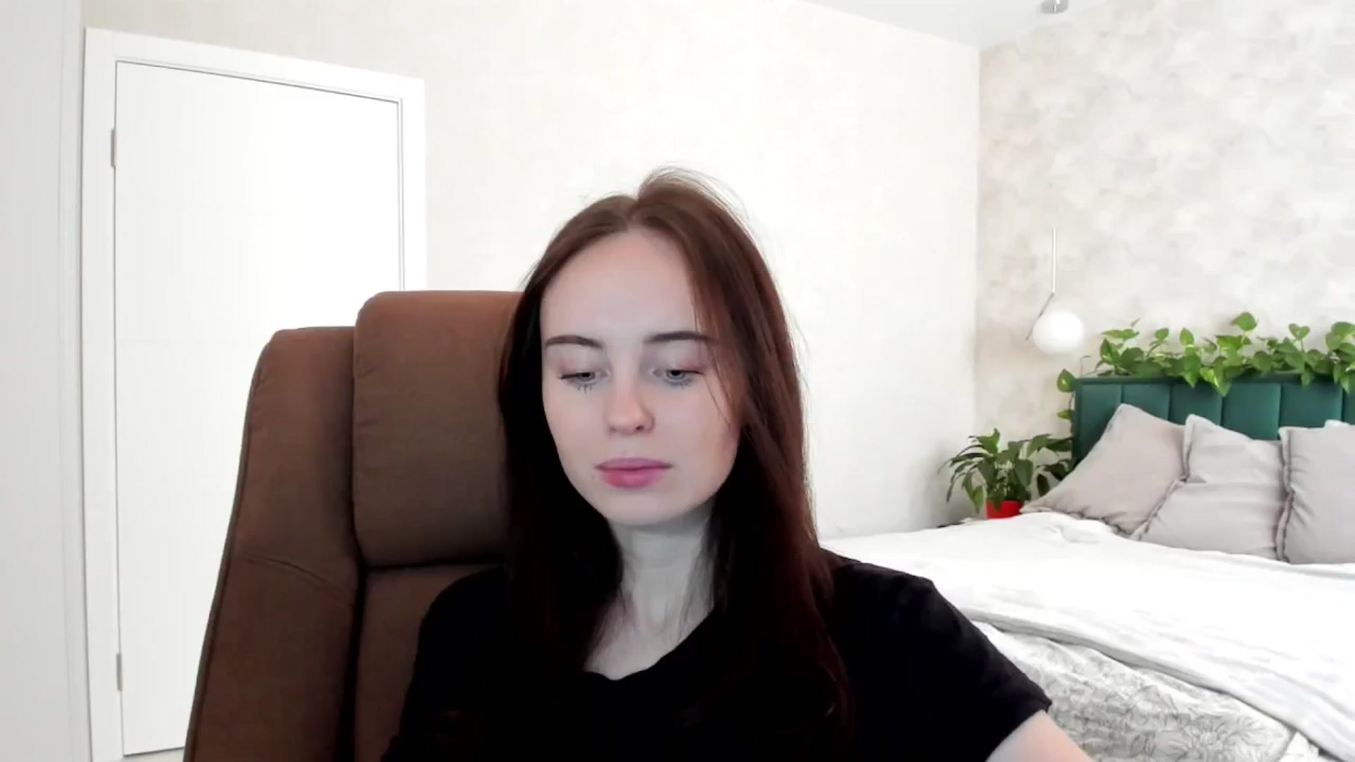 Gallery image thumbnail from userSasha's myfreecams stream on, 02/21/2025, 08:14 image 8 of 20