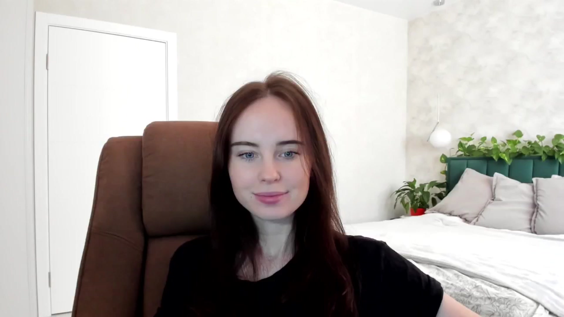 Gallery image thumbnail from userSasha's myfreecams stream on, 02/21/2025, 08:14 image 9 of 20