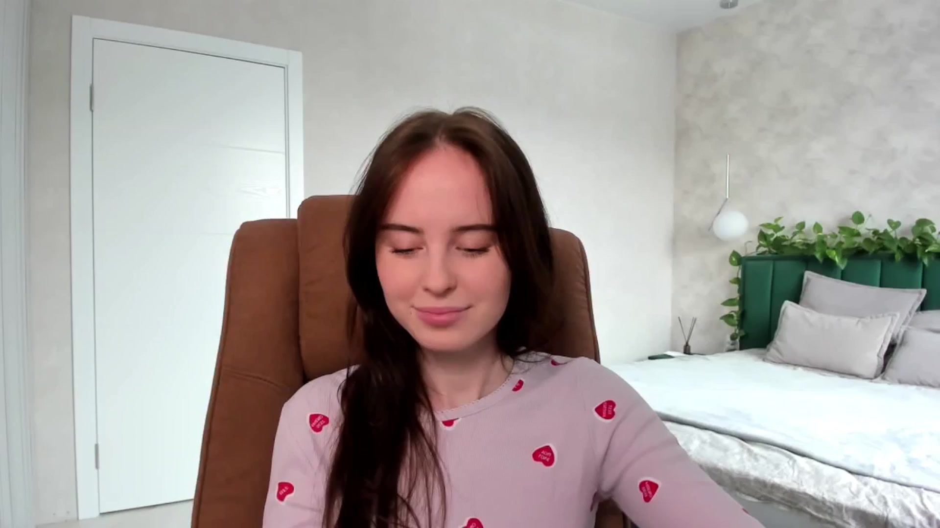 Gallery image thumbnail from userSasha's myfreecams stream on, 02/23/2025, 09:11 image 4 of 20