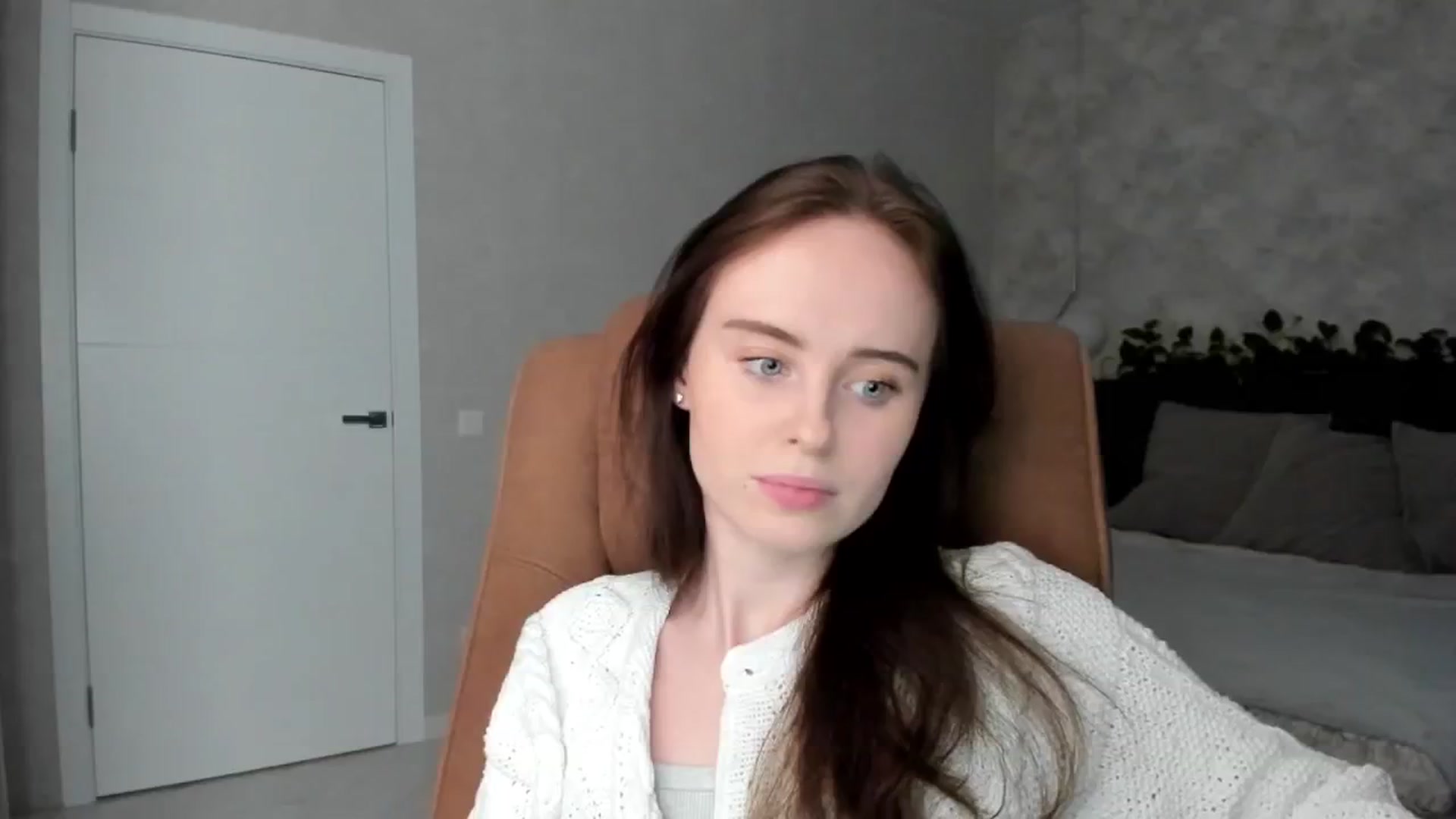 Gallery image thumbnail from userSasha's myfreecams stream on, 02/24/2025, 16:01 image 10 of 20