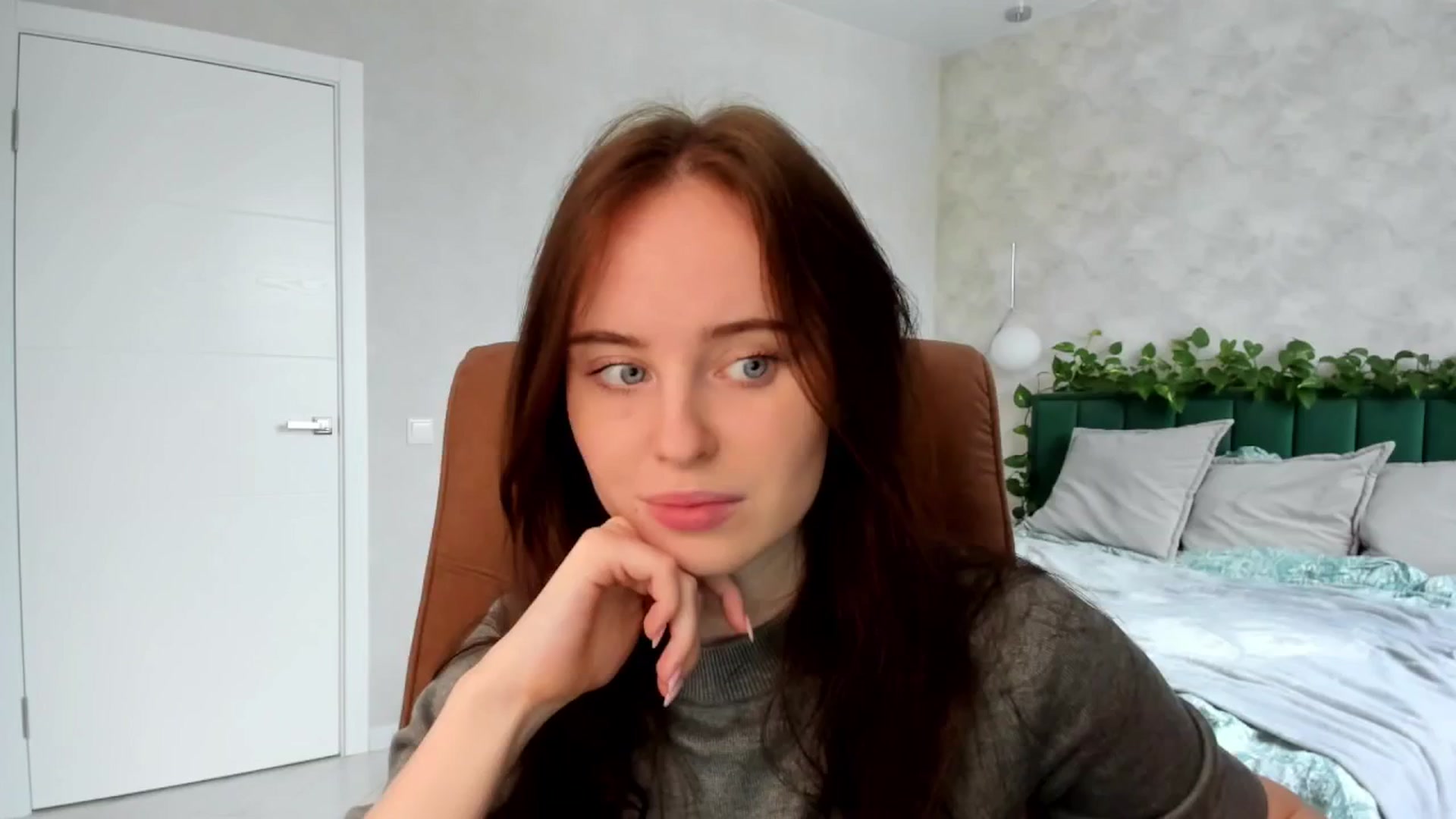 Gallery image thumbnail from userSasha's myfreecams stream on, 03/01/2025, 08:34 image 14 of 20