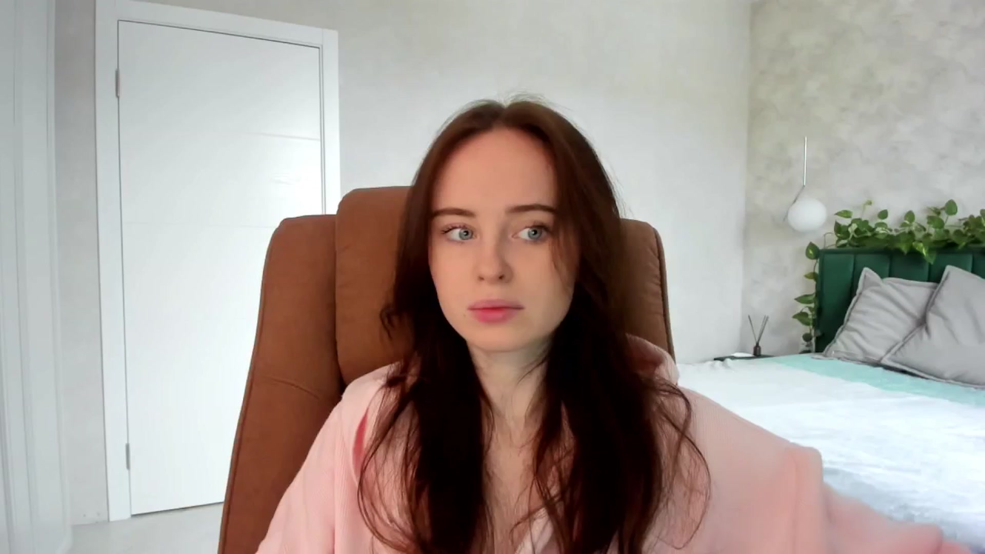 Gallery image thumbnail from userSasha's myfreecams stream on, 03/02/2025, 07:12 image 1 of 20