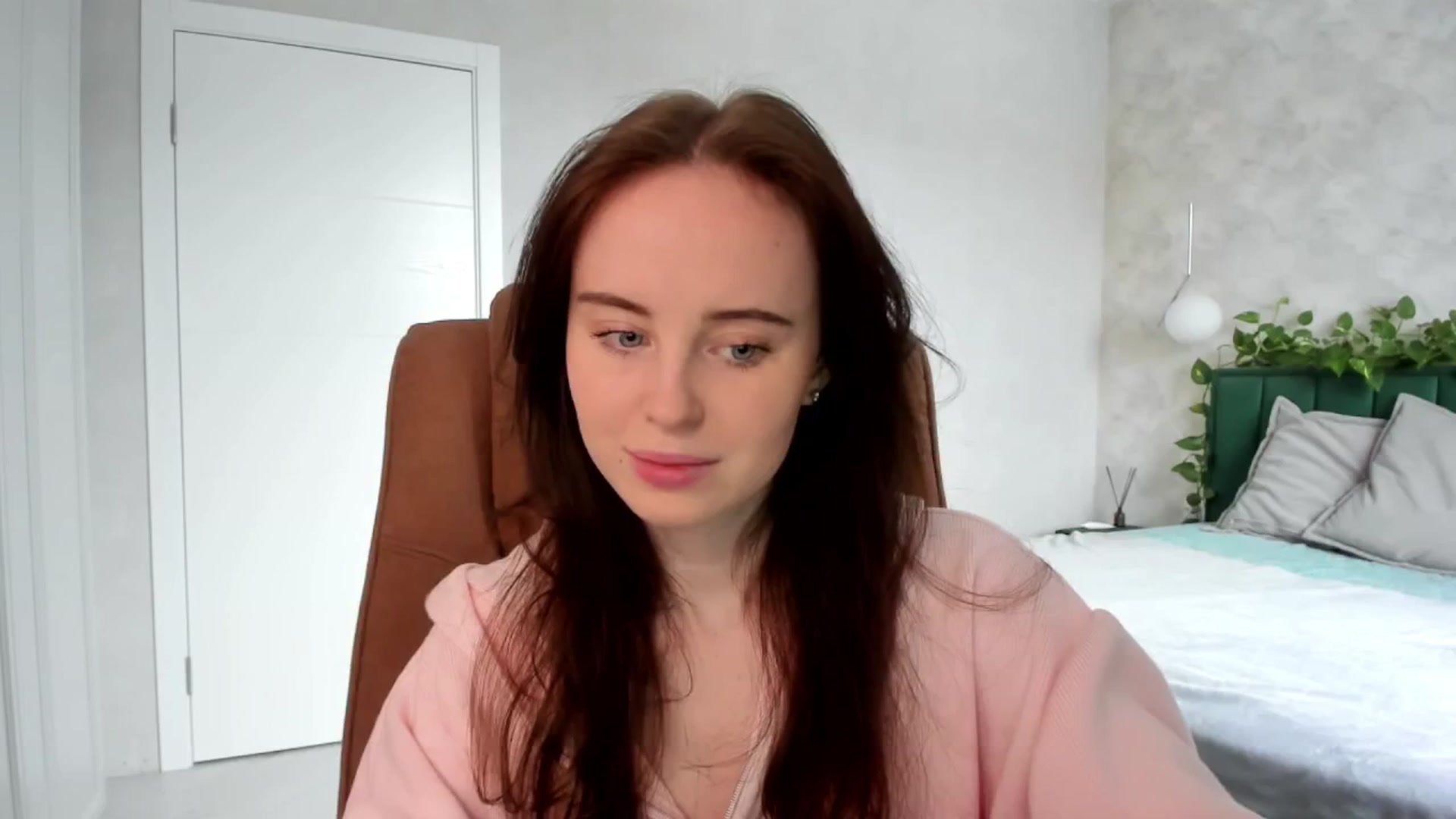 Gallery image thumbnail from userSasha's myfreecams stream on, 03/02/2025, 07:12 image 19 of 20