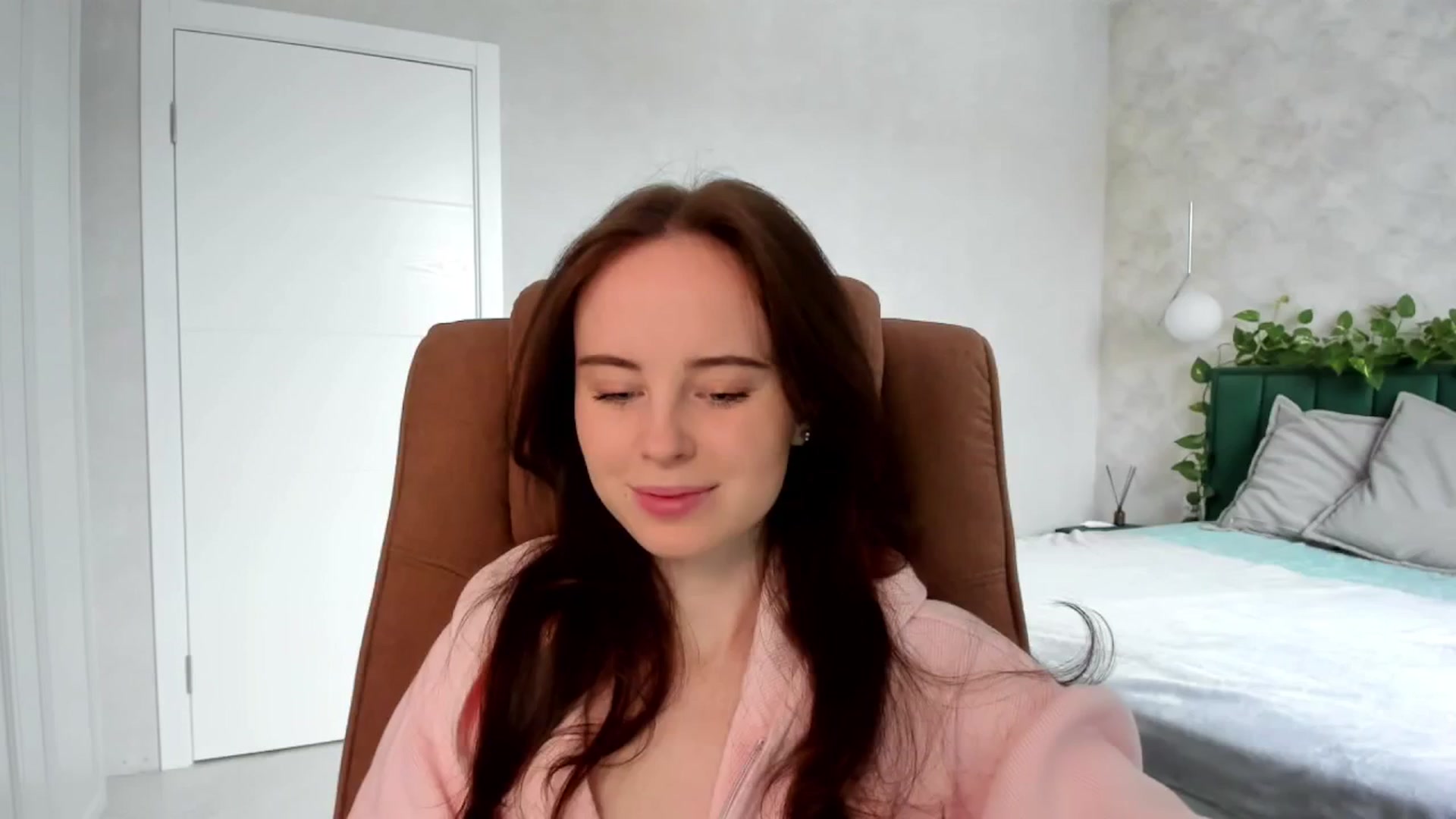 Gallery image thumbnail from userSasha's myfreecams stream on, 03/02/2025, 07:12 image 12 of 20