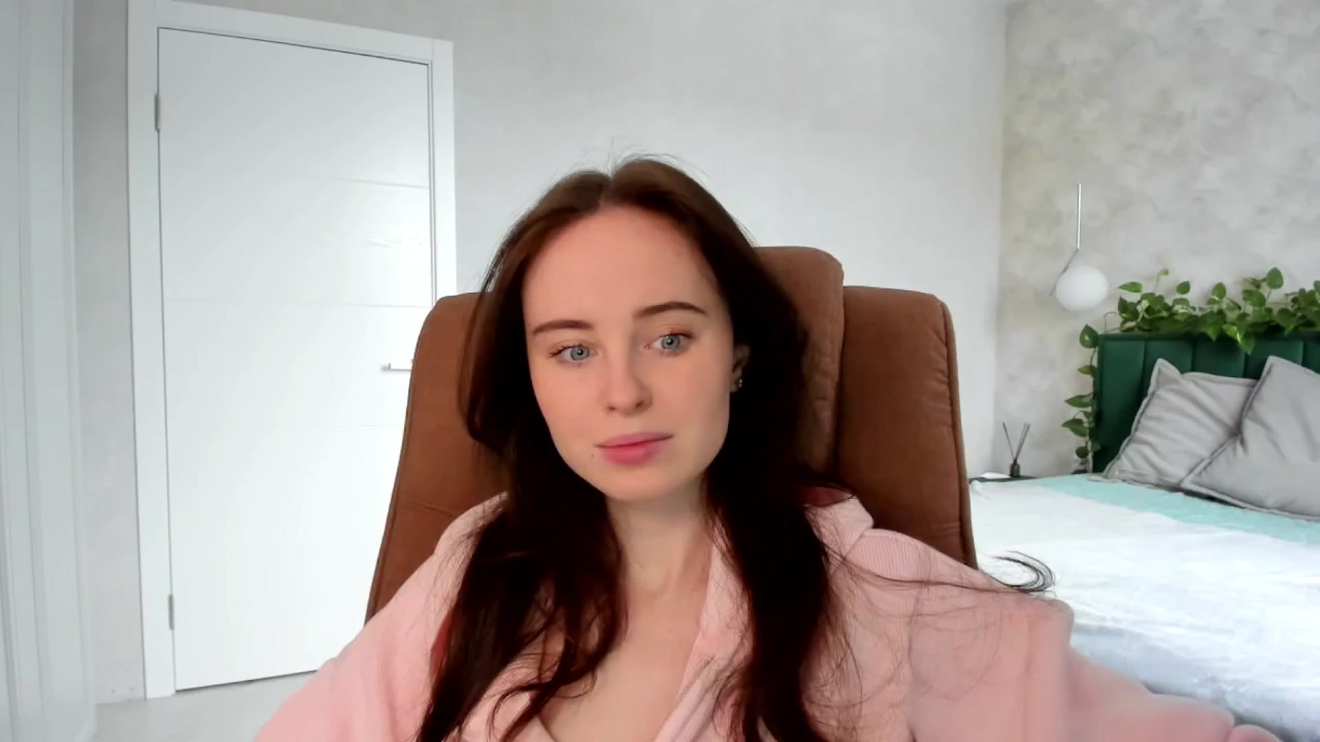 Gallery image thumbnail from userSasha's myfreecams stream on, 03/02/2025, 07:12 image 9 of 20