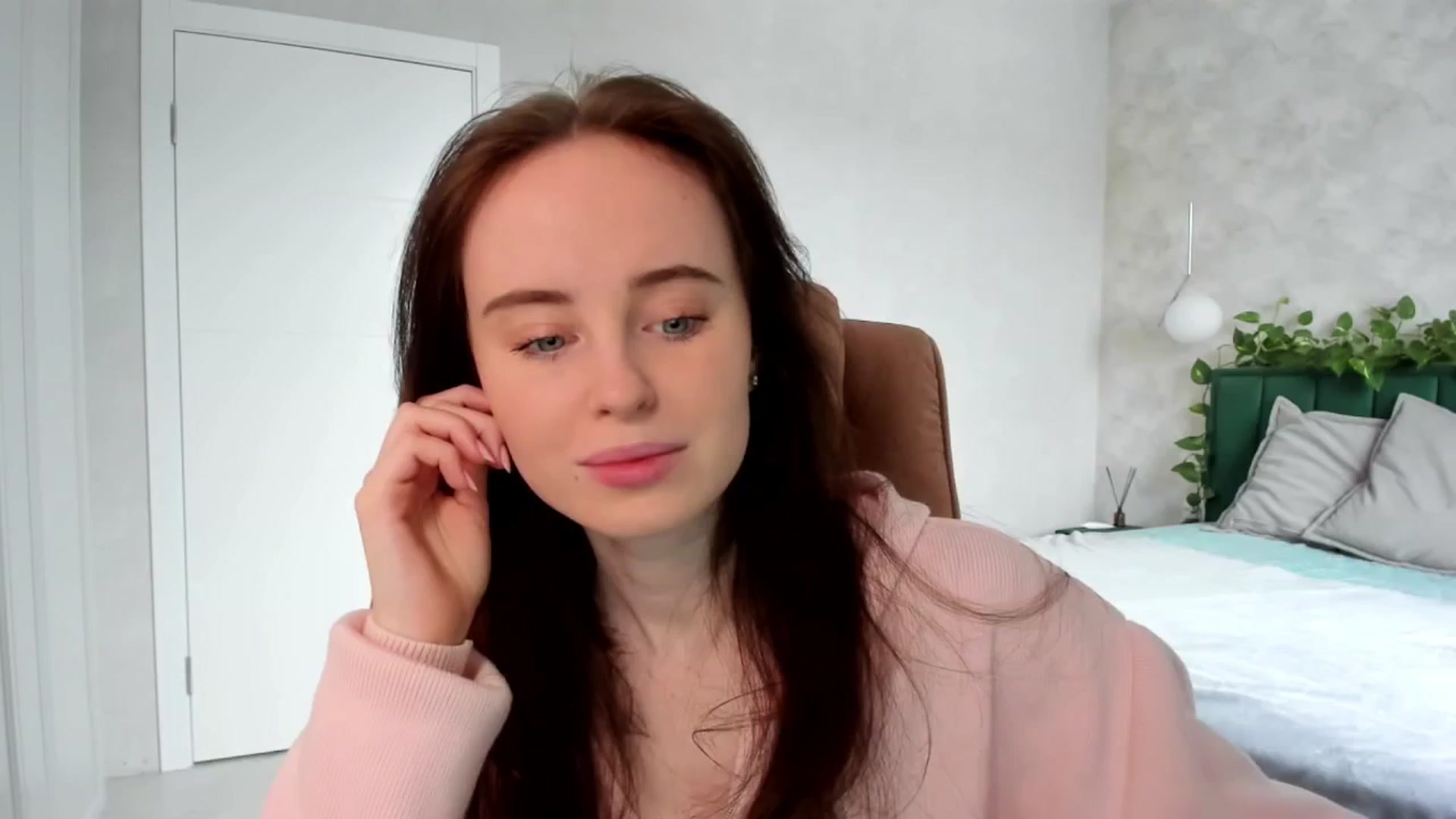 Gallery image thumbnail from userSasha's myfreecams stream on, 03/02/2025, 07:12 image 18 of 20