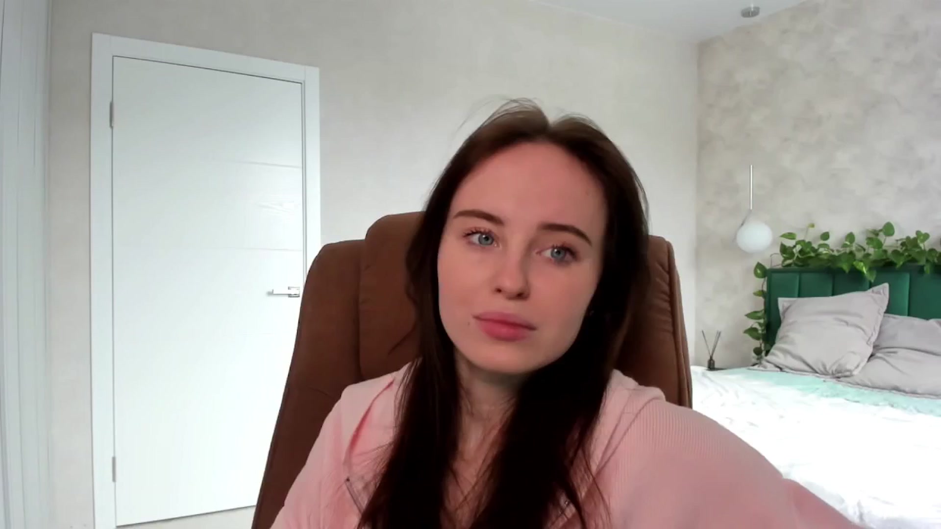 Gallery image thumbnail from userSasha's myfreecams stream on, 03/02/2025, 08:41 image 18 of 20