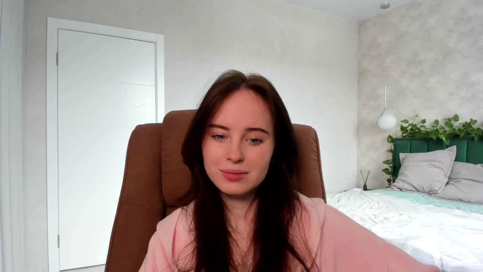 Gallery image thumbnail from userSasha's myfreecams stream on, 03/02/2025, 08:41 image 12 of 20