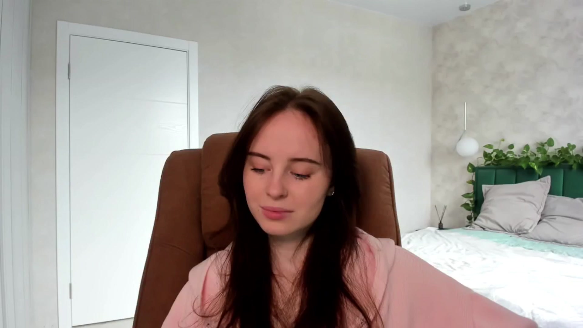 Gallery image thumbnail from userSasha's myfreecams stream on, 03/02/2025, 08:41 image 16 of 20
