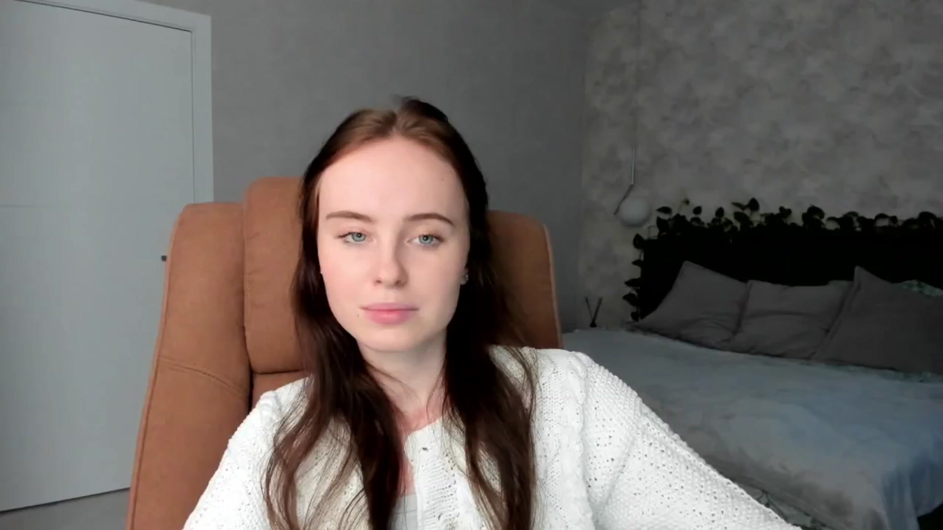 Gallery image thumbnail from userSasha's myfreecams stream on, 03/03/2025, 16:07 image 14 of 20