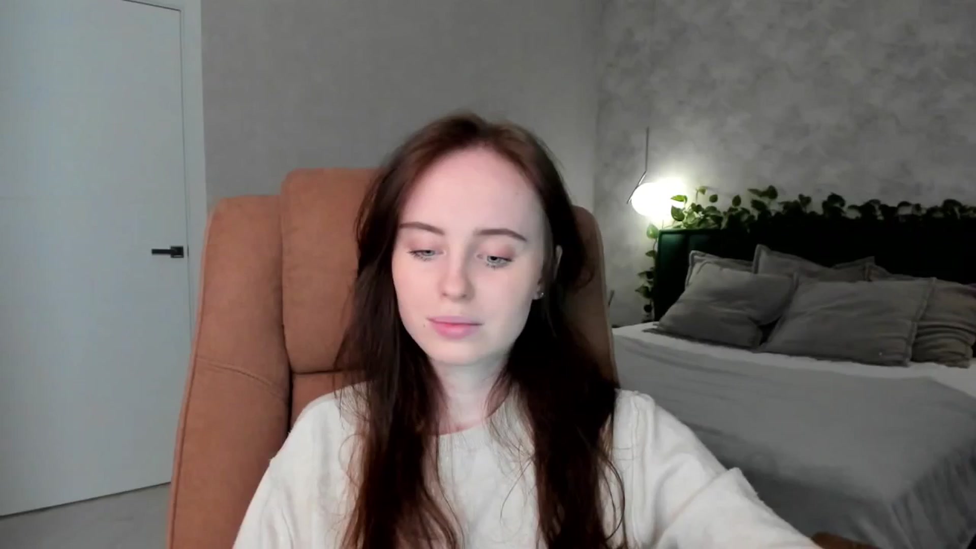 Gallery image thumbnail from userSasha's myfreecams stream on, 03/05/2025, 16:55 image 4 of 20