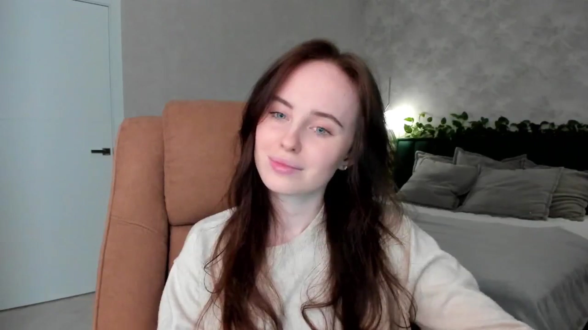 Gallery image thumbnail from userSasha's myfreecams stream on, 03/05/2025, 16:55 image 11 of 20
