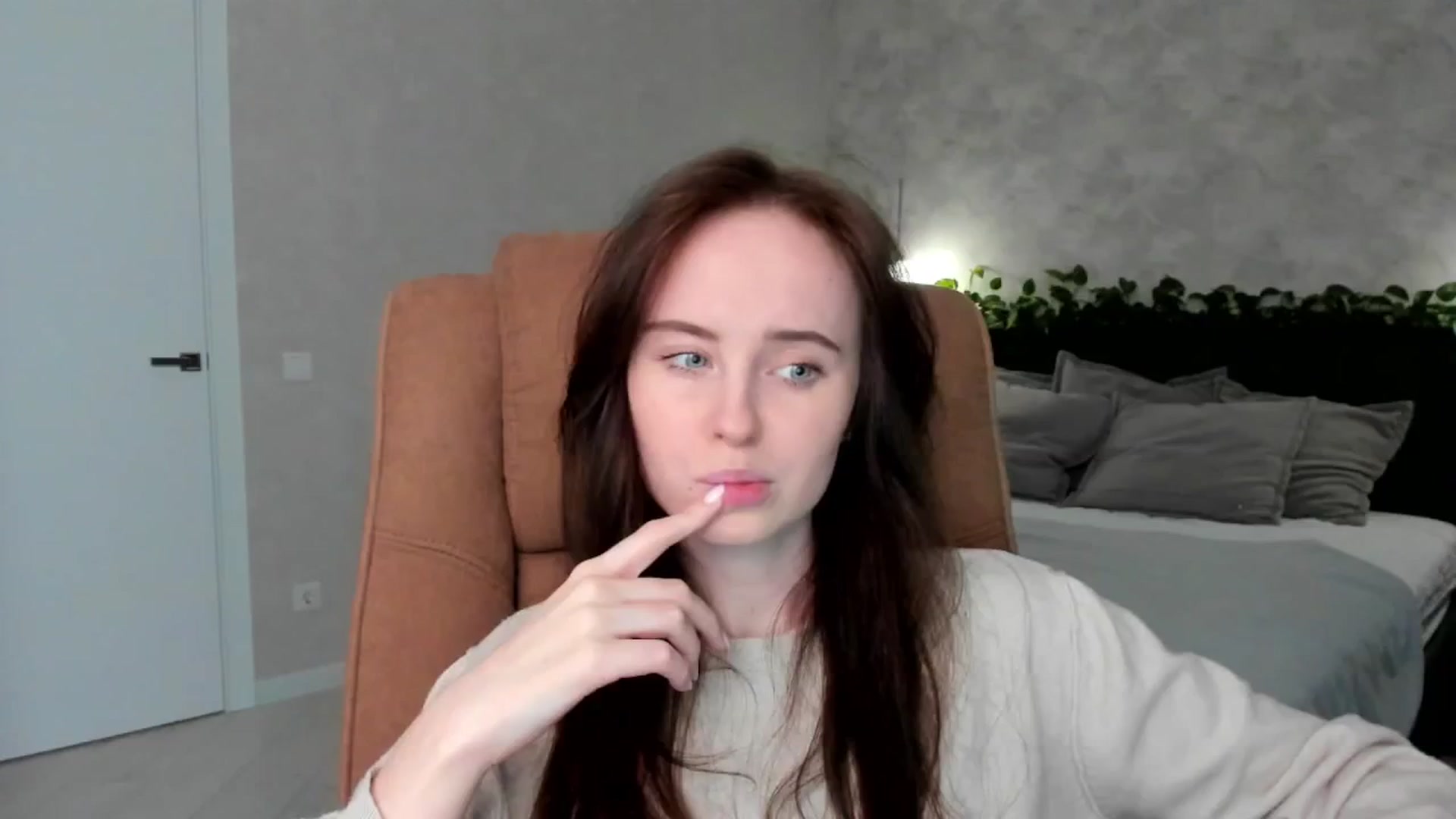 Gallery image thumbnail from userSasha's myfreecams stream on, 03/05/2025, 16:55 image 2 of 20