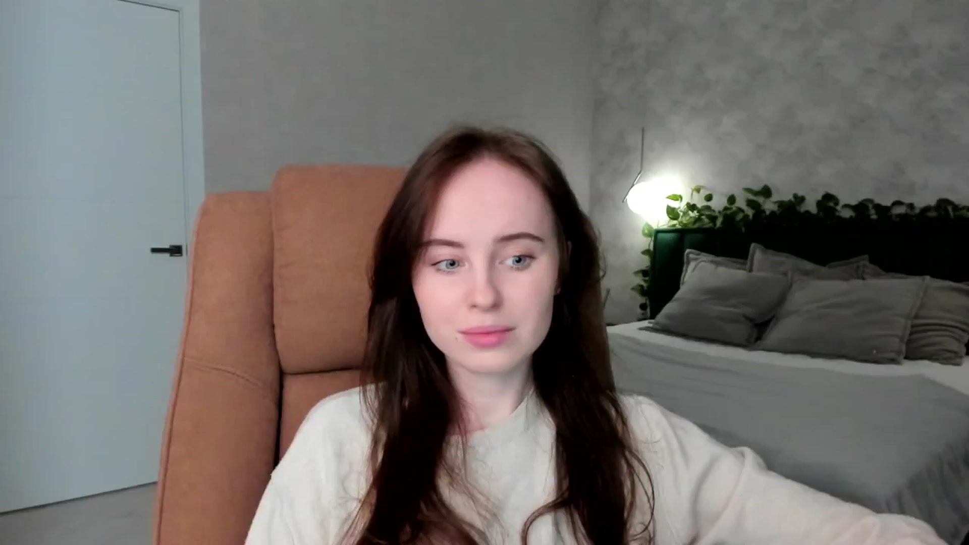 Gallery image thumbnail from userSasha's myfreecams stream on, 03/05/2025, 16:55 image 6 of 20