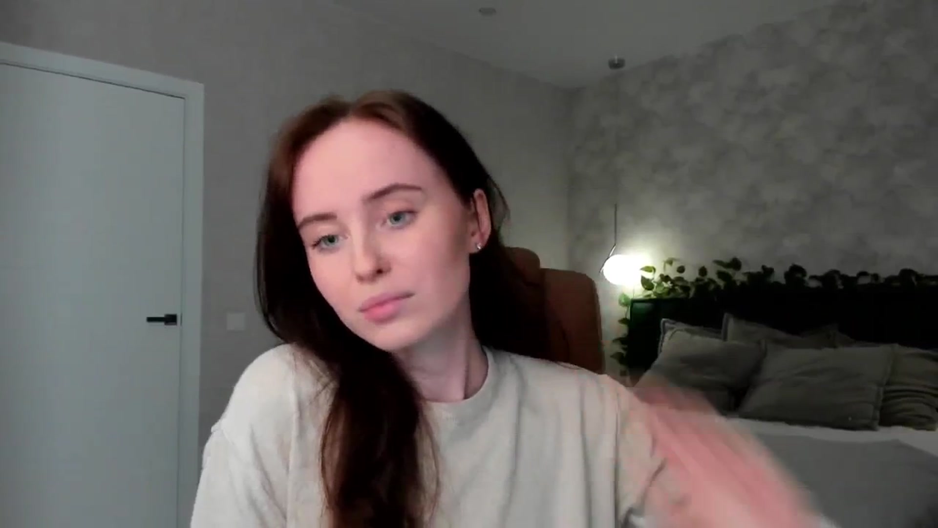 Gallery image thumbnail from userSasha's myfreecams stream on, 03/05/2025, 16:55 image 19 of 20