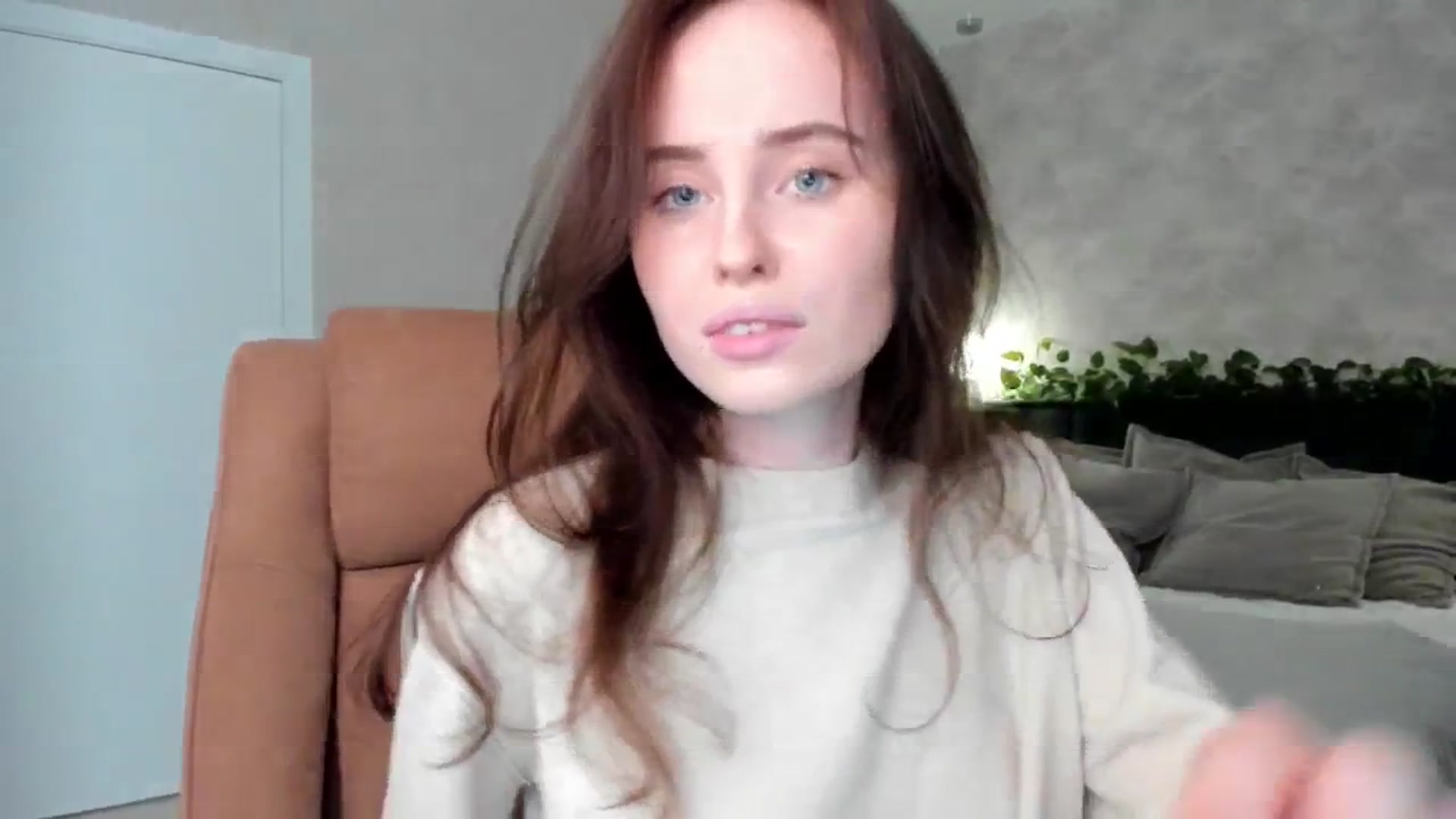 Gallery image thumbnail from userSasha's myfreecams stream on, 03/05/2025, 16:55 image 14 of 20