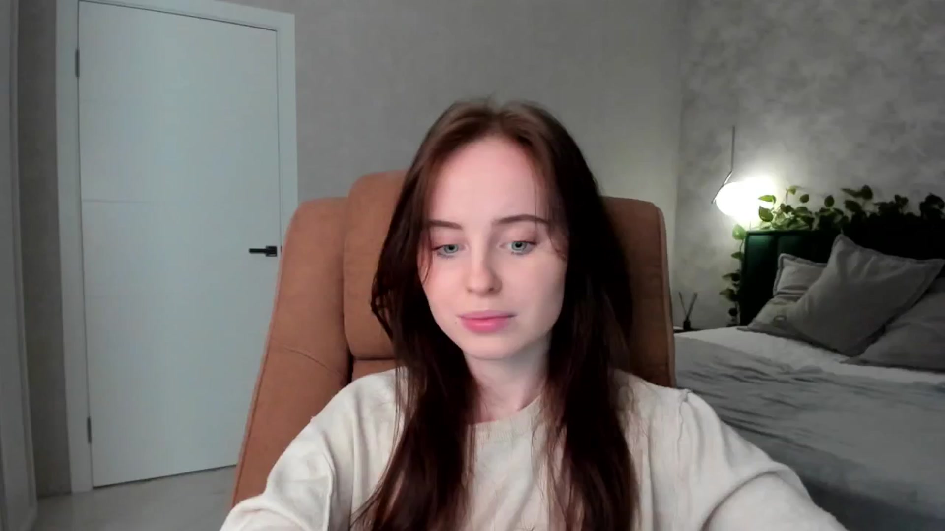 Gallery image thumbnail from userSasha's myfreecams stream on, 03/05/2025, 18:05 image 8 of 20