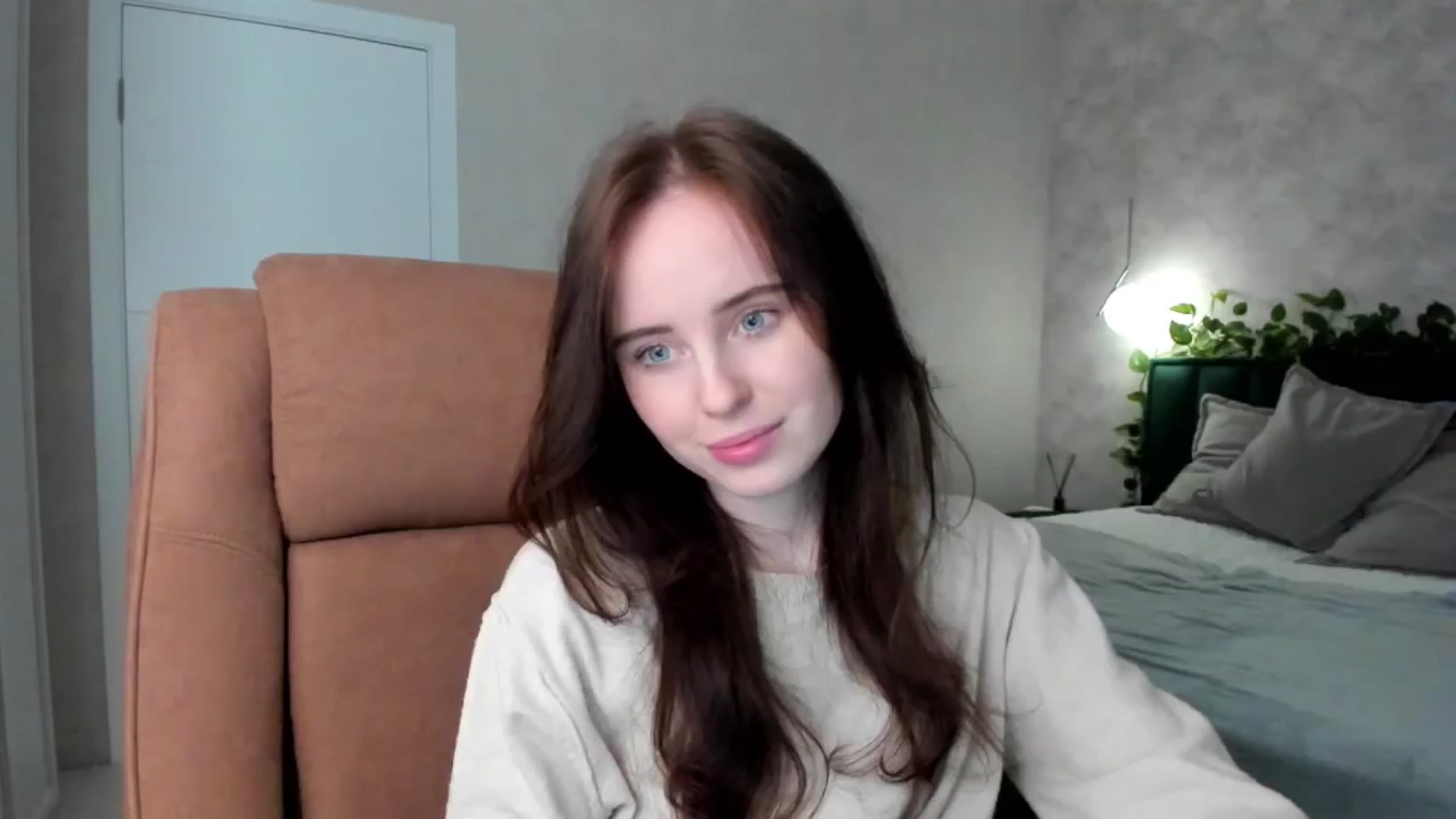 Gallery image thumbnail from userSasha's myfreecams stream on, 03/05/2025, 18:05 image 18 of 20
