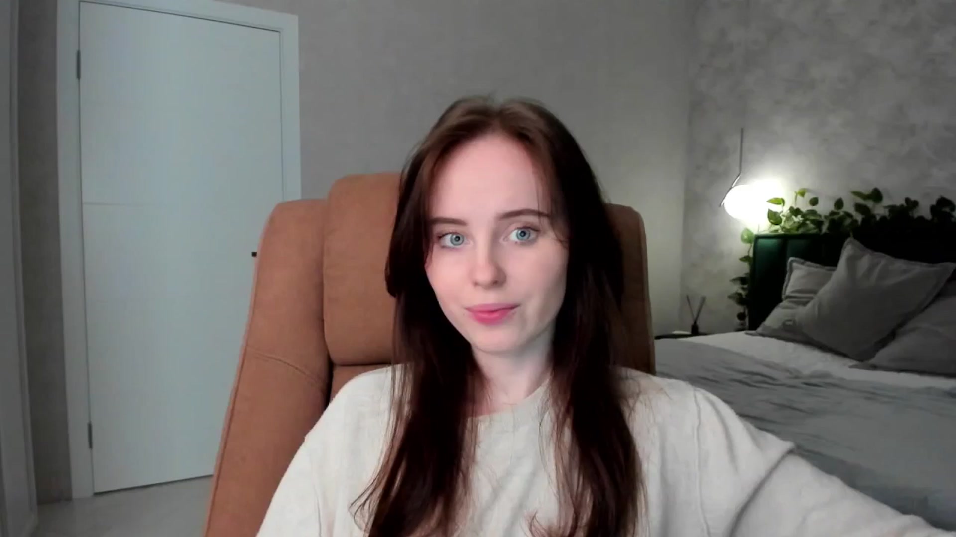 Gallery image thumbnail from userSasha's myfreecams stream on, 03/05/2025, 18:05 image 5 of 20