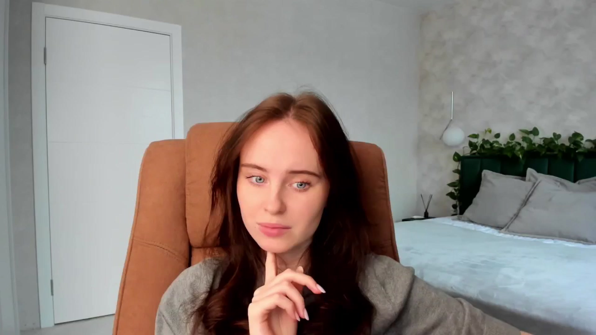 Gallery image thumbnail from userSasha's myfreecams stream on, 03/06/2025, 08:37 image 16 of 20