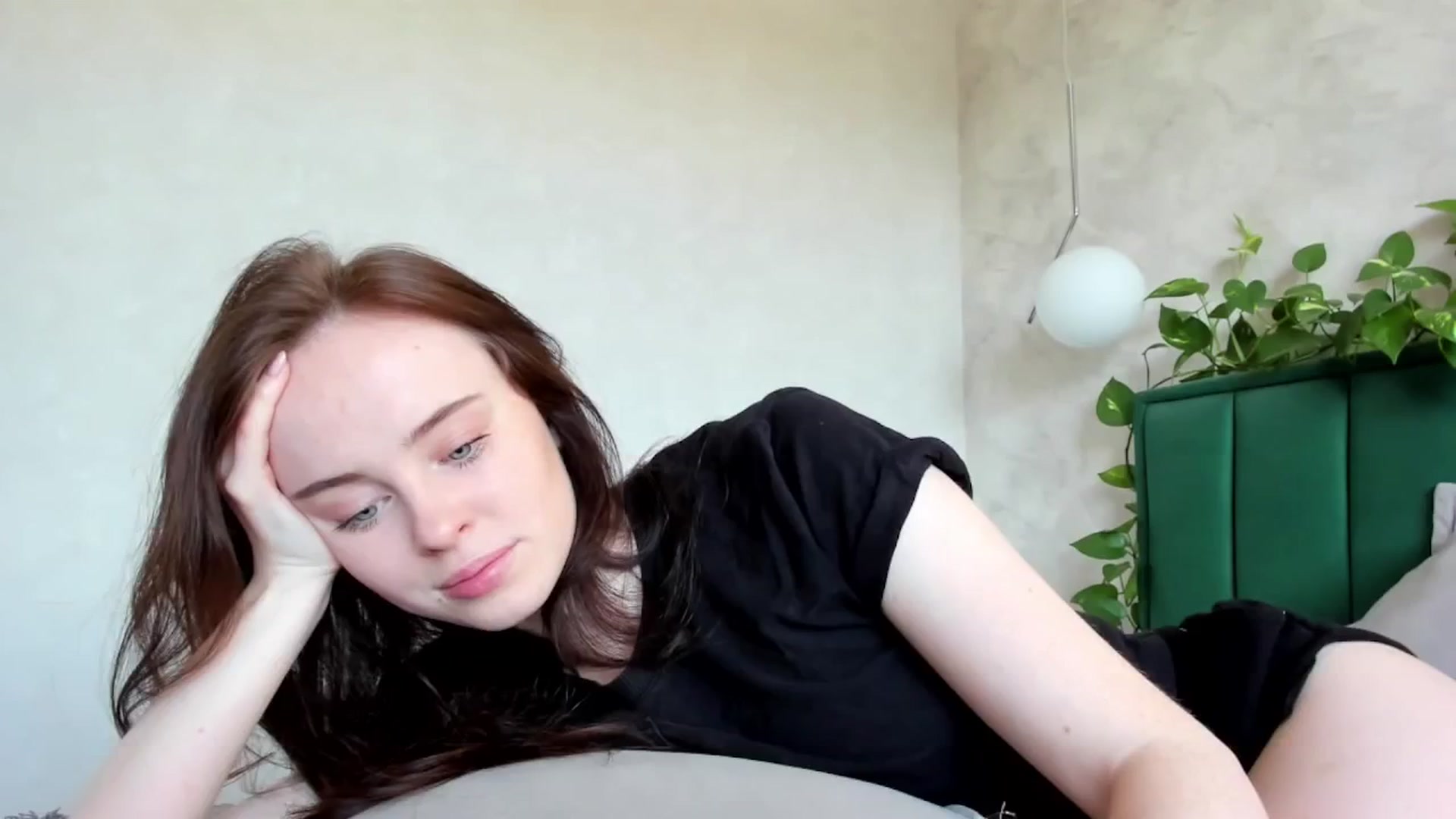 Gallery image thumbnail from userSasha's myfreecams stream on, 03/09/2025, 06:38 image 19 of 20