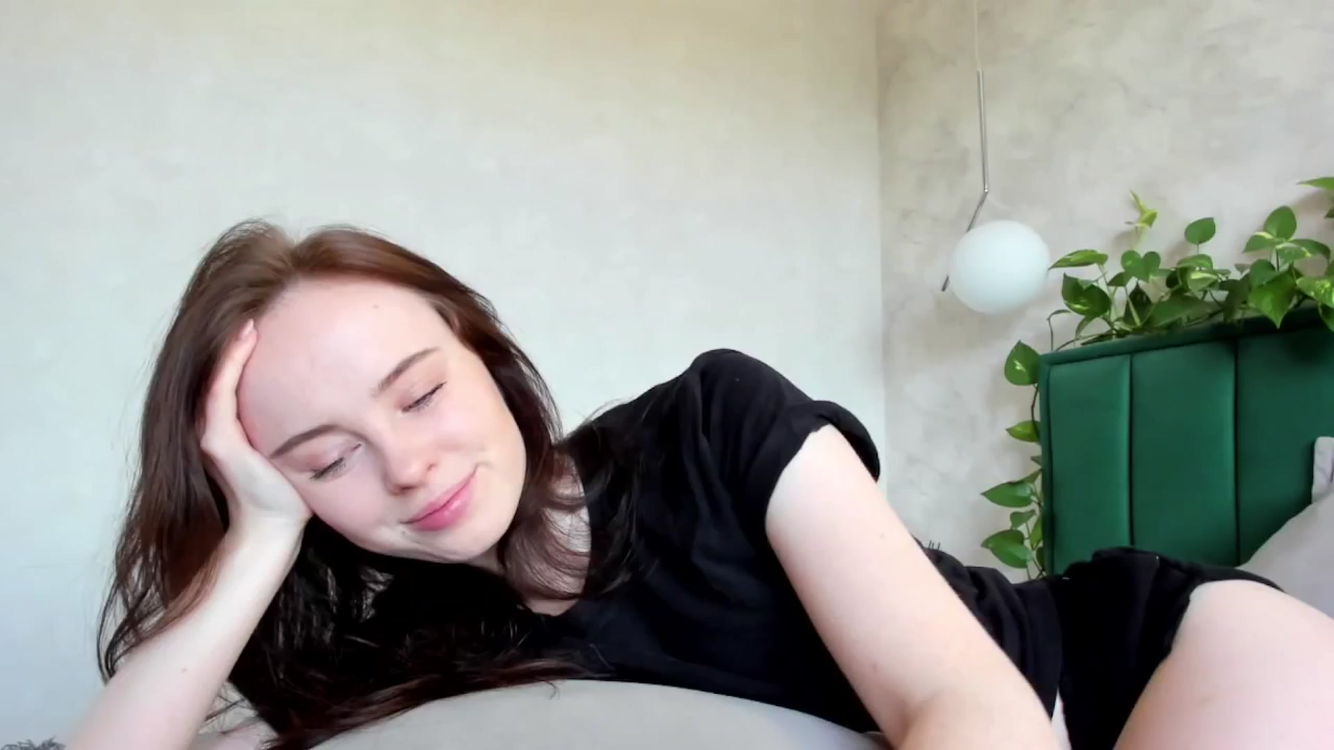 Gallery image thumbnail from userSasha's myfreecams stream on, 03/09/2025, 06:38 image 20 of 20