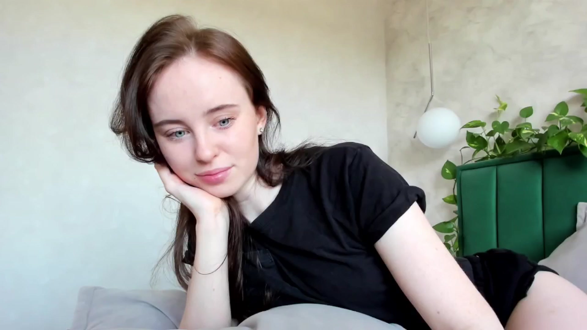 Gallery image thumbnail from userSasha's myfreecams stream on, 03/09/2025, 06:38 image 14 of 20