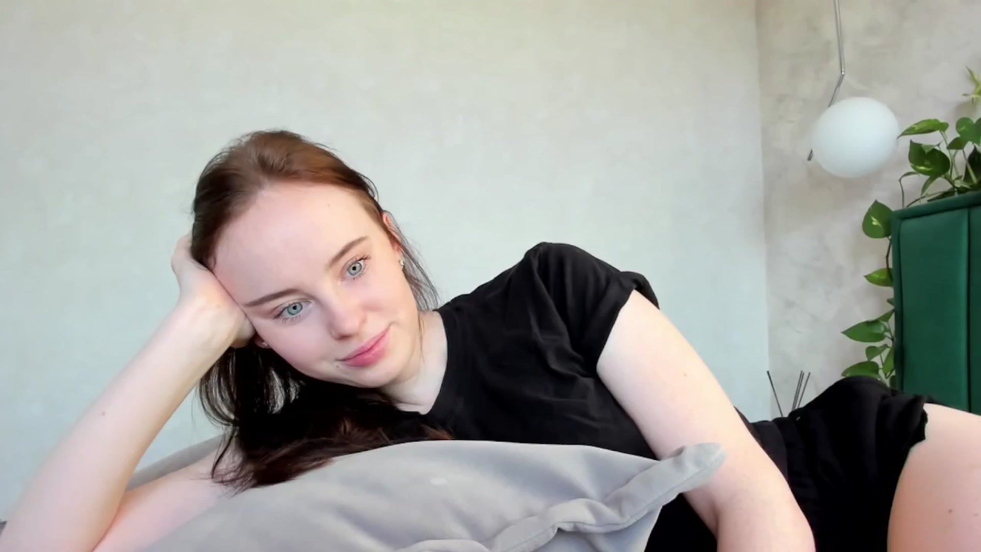 Gallery image thumbnail from userSasha's myfreecams stream on, 03/09/2025, 07:22 image 17 of 20