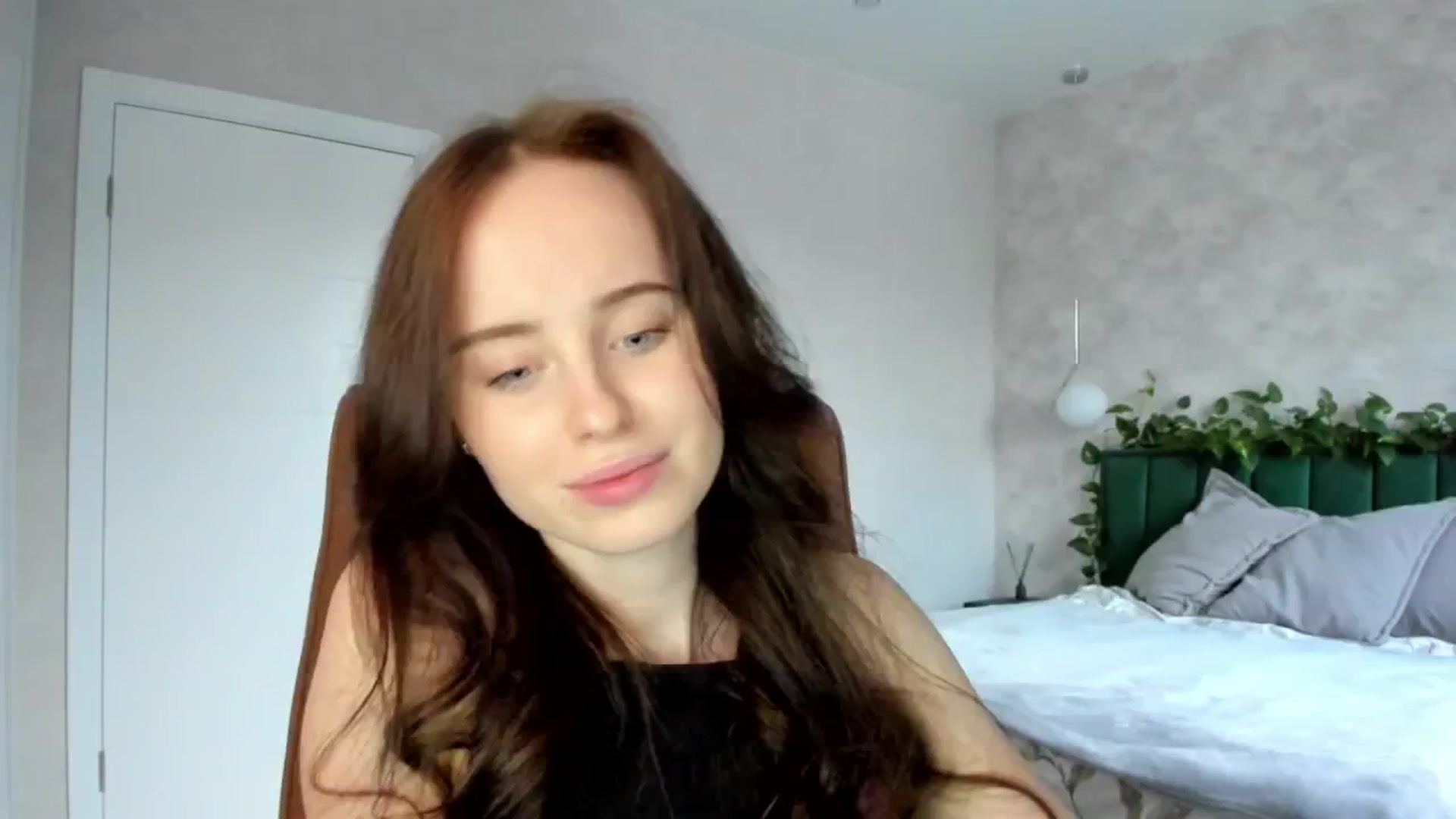 Gallery image thumbnail from userSasha's myfreecams stream on, 03/10/2025, 15:38 image 15 of 20