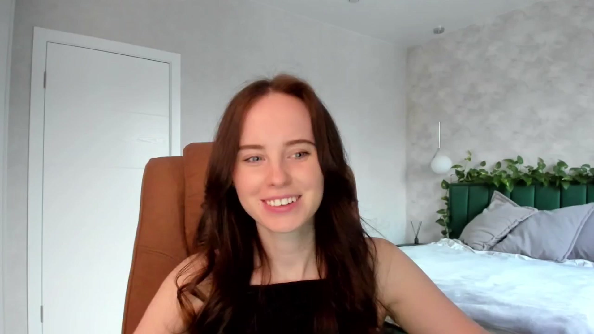 Gallery image thumbnail from userSasha's myfreecams stream on, 03/10/2025, 15:38 image 10 of 20