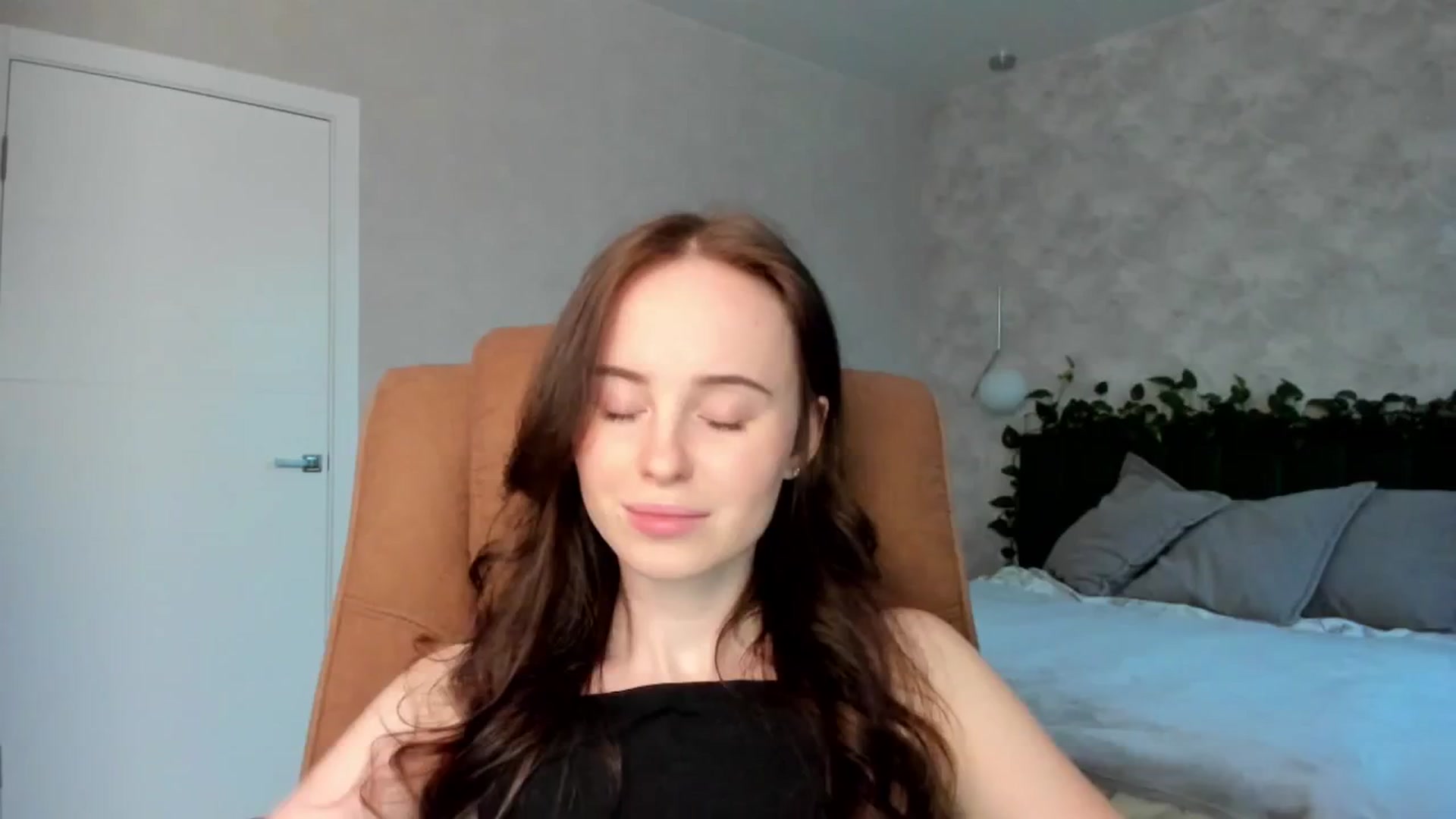 Gallery image thumbnail from userSasha's myfreecams stream on, 03/10/2025, 16:11 image 5 of 20