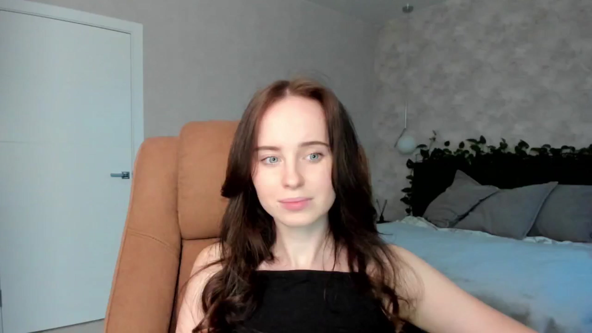 Gallery image thumbnail from userSasha's myfreecams stream on, 03/10/2025, 16:11 image 11 of 20