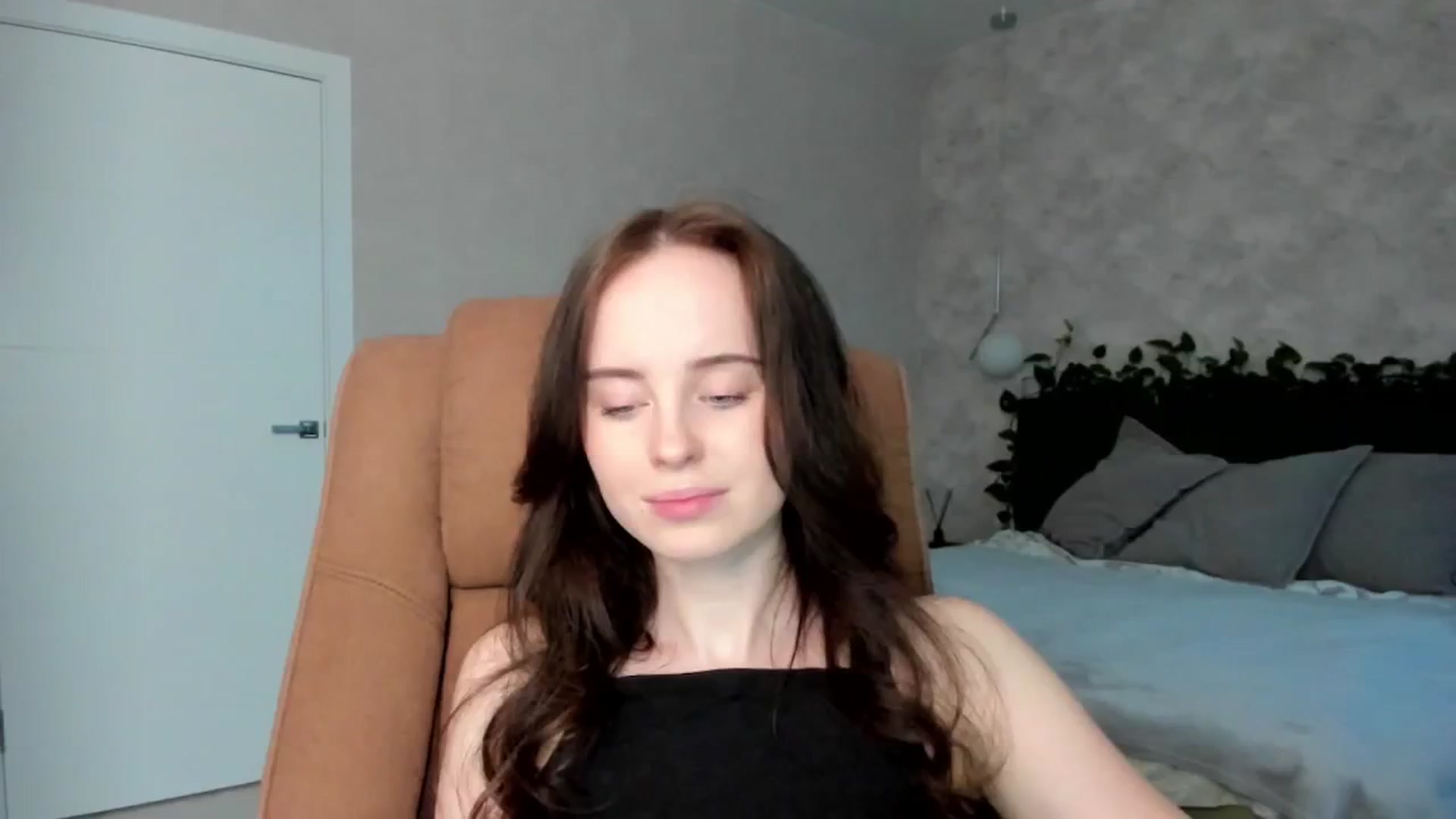 Gallery image thumbnail from userSasha's myfreecams stream on, 03/10/2025, 16:11 image 13 of 20