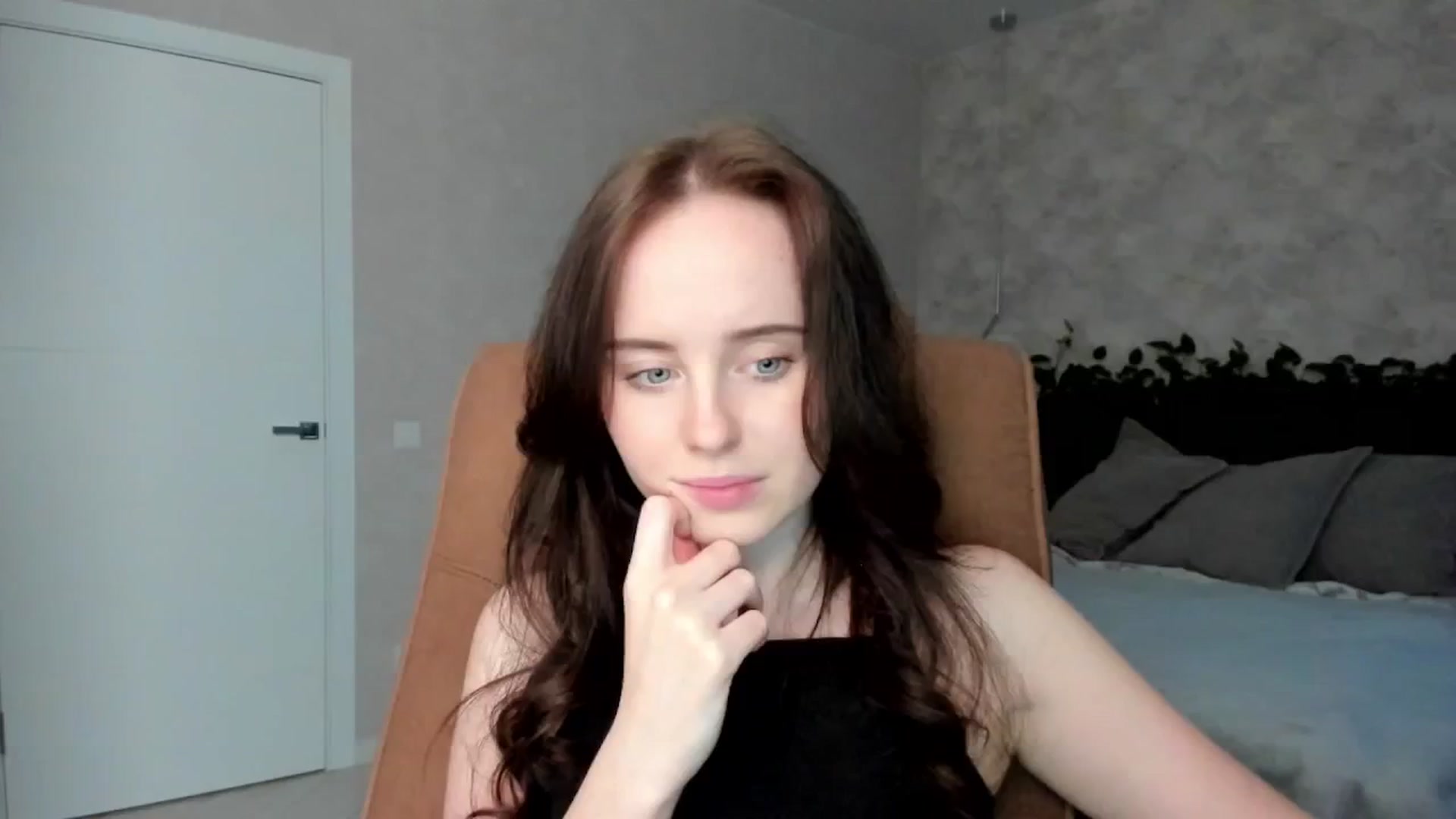 Gallery image thumbnail from userSasha's myfreecams stream on, 03/10/2025, 16:11 image 18 of 20
