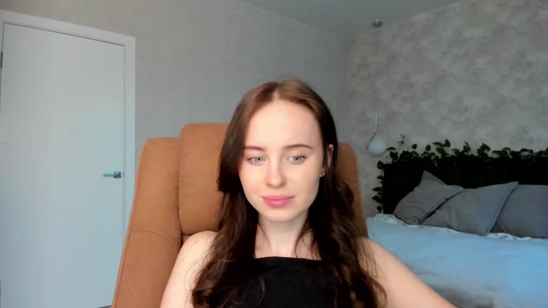 Gallery image thumbnail from userSasha's myfreecams stream on, 03/10/2025, 16:11 image 6 of 20