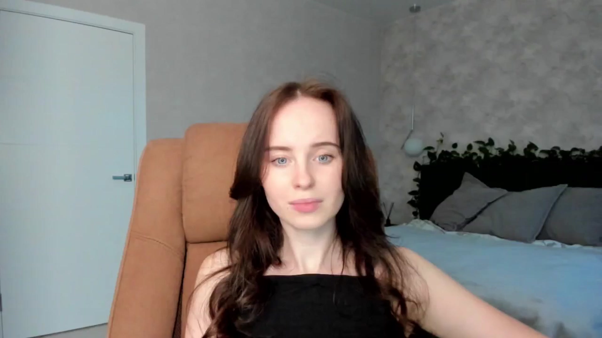 Gallery image thumbnail from userSasha's myfreecams stream on, 03/10/2025, 16:11 image 12 of 20