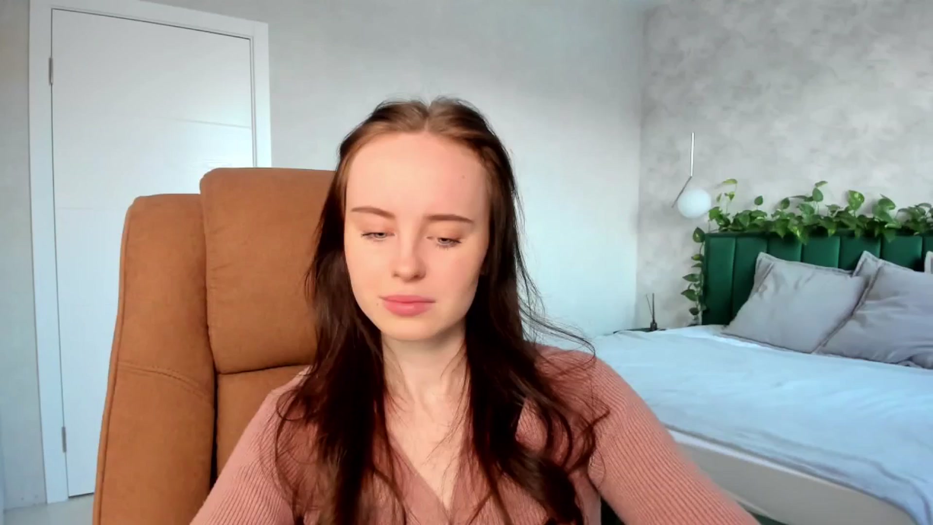 Gallery image thumbnail from userSasha's myfreecams stream on, 03/15/2025, 04:52 image 16 of 20