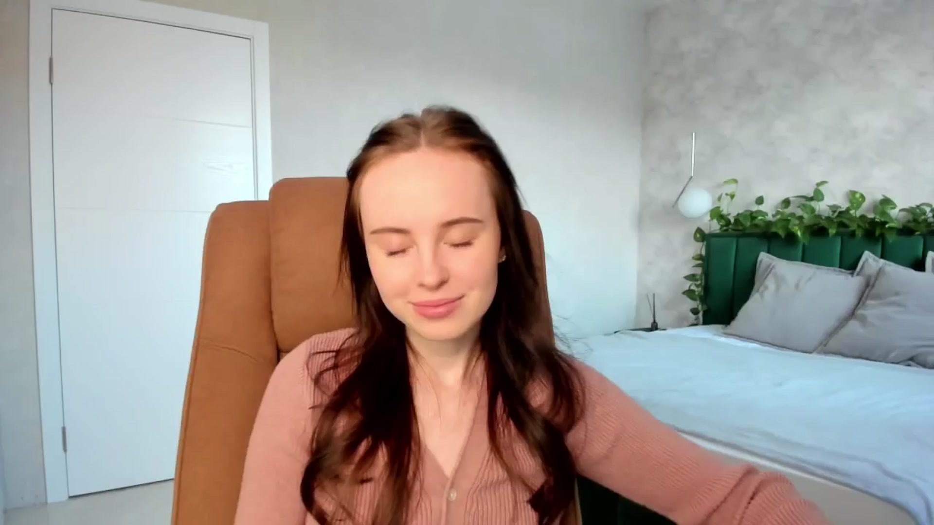 Gallery image thumbnail from userSasha's myfreecams stream on, 03/15/2025, 04:52 image 6 of 20