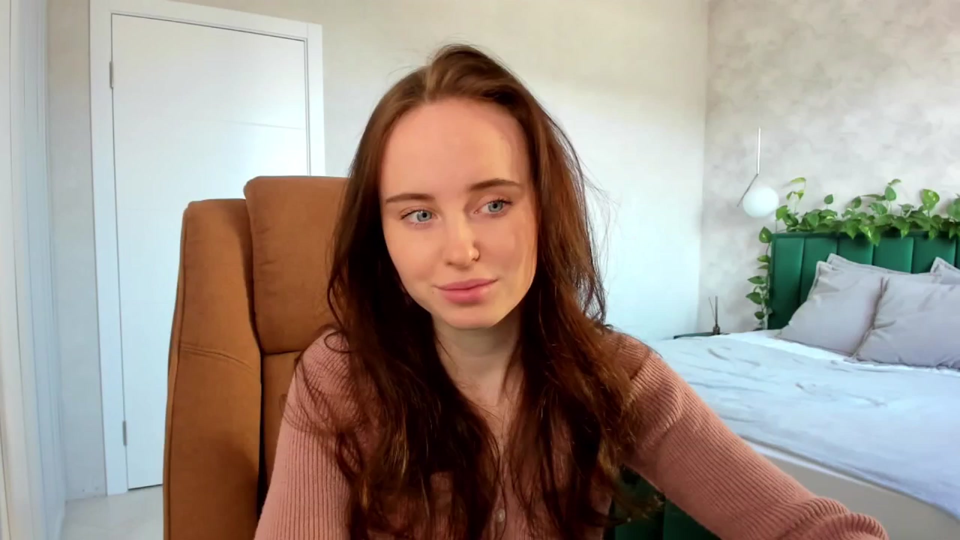 Gallery image thumbnail from userSasha's myfreecams stream on, 03/15/2025, 06:13 image 19 of 20