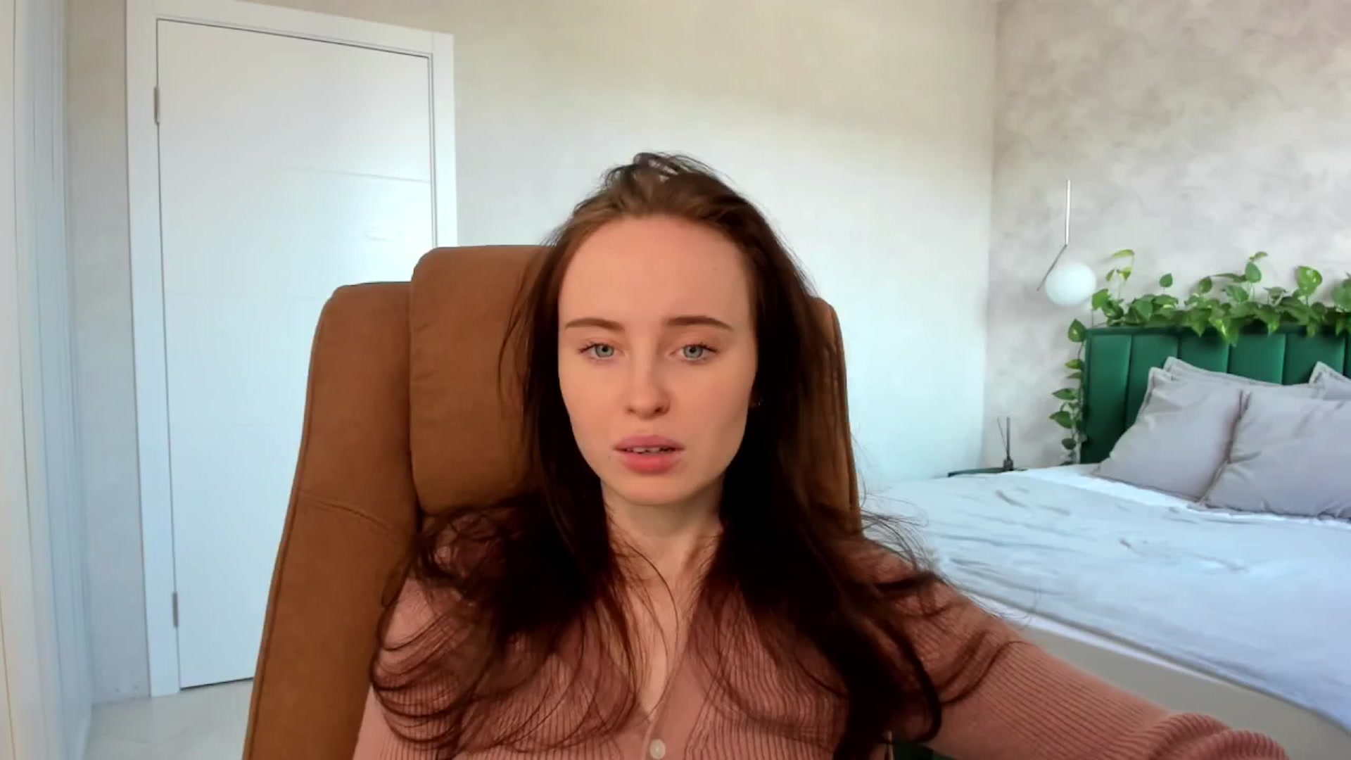 Gallery image thumbnail from userSasha's myfreecams stream on, 03/15/2025, 06:13 image 3 of 20