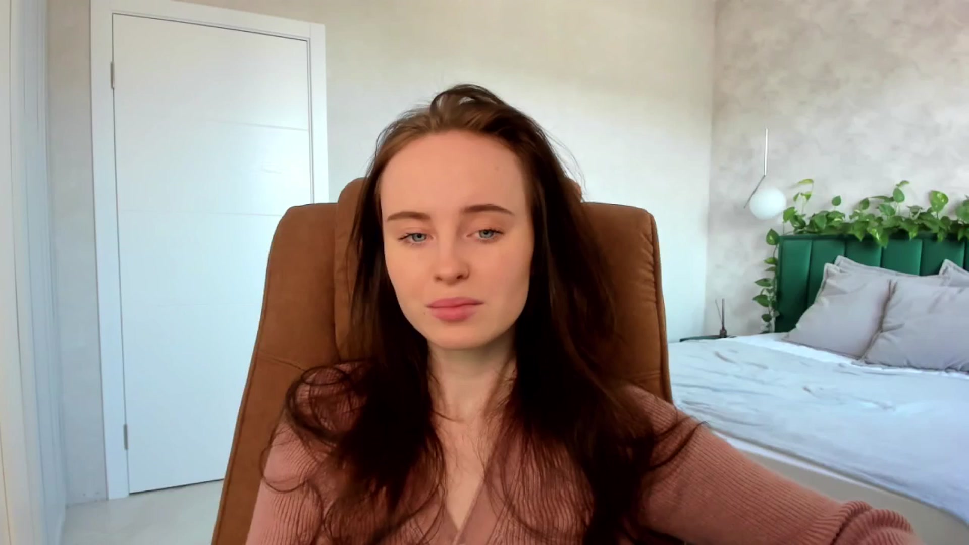 Gallery image thumbnail from userSasha's myfreecams stream on, 03/15/2025, 06:13 image 6 of 20