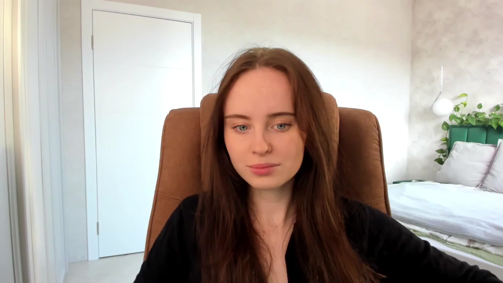 Gallery image thumbnail from userSasha's myfreecams stream on, 03/17/2025, 06:18 image 19 of 20